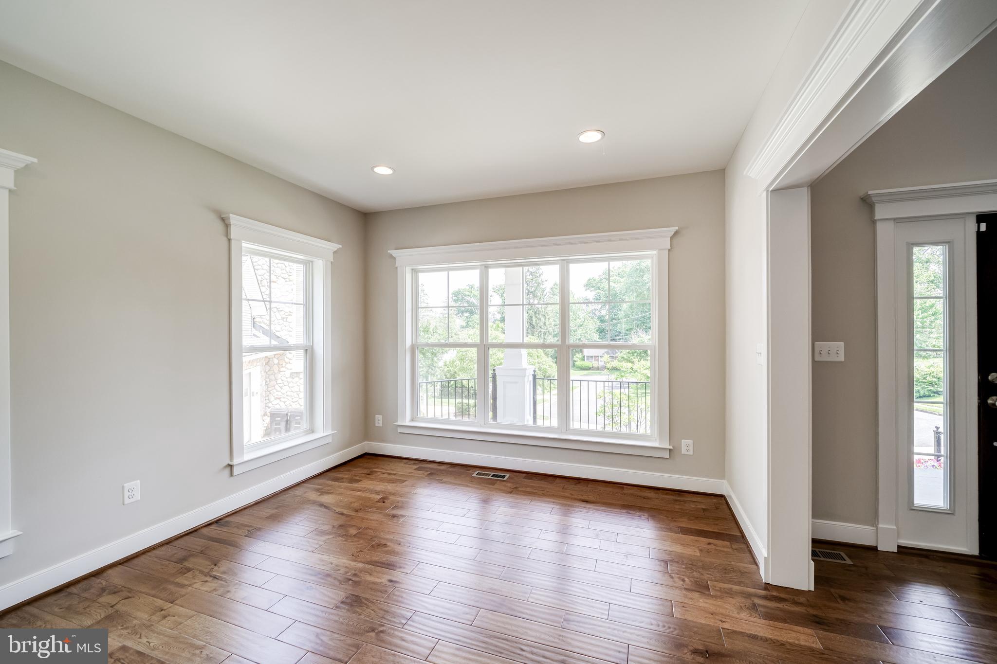 MINOR HILL - Residential