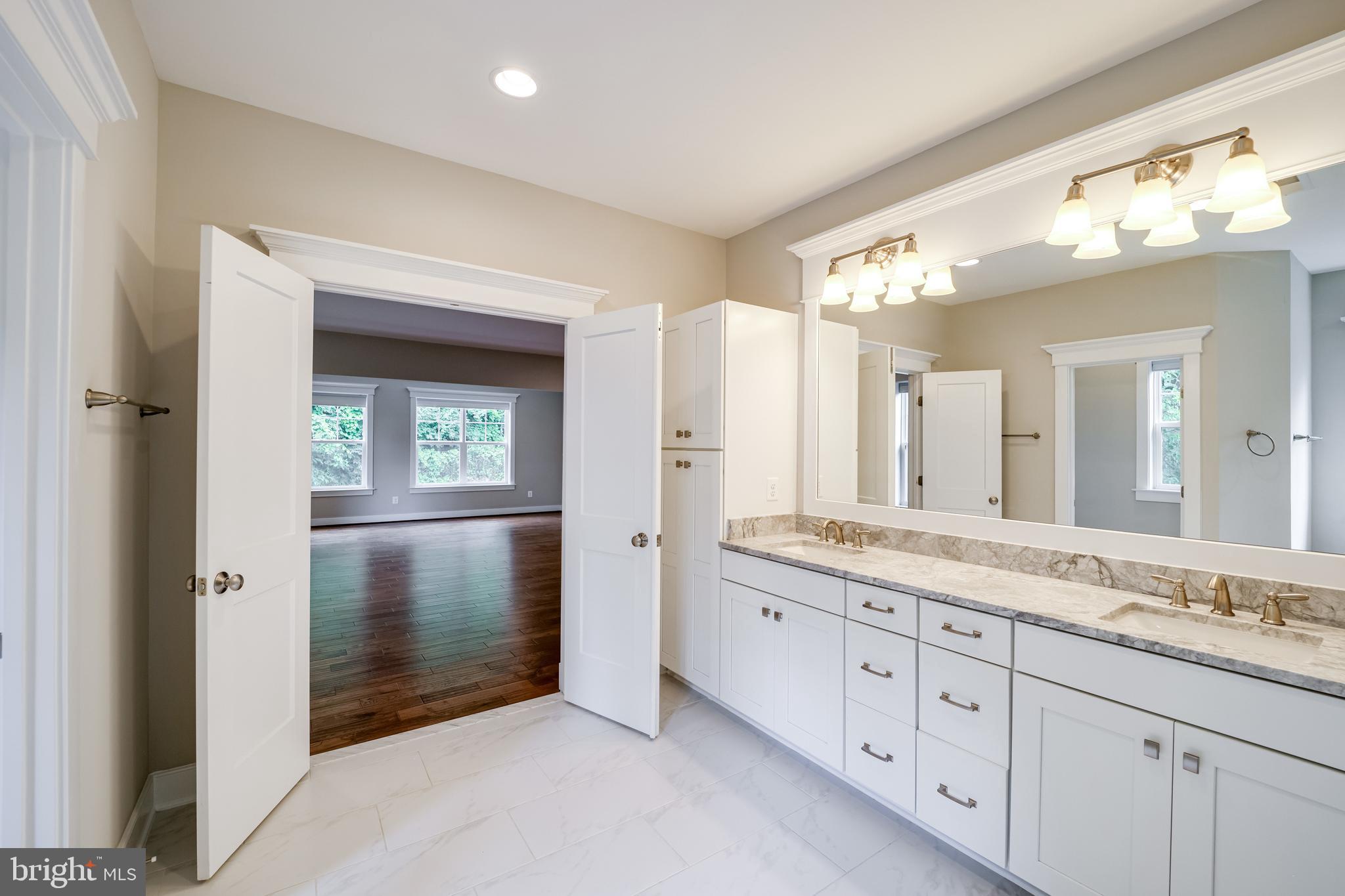 MINOR HILL - Residential