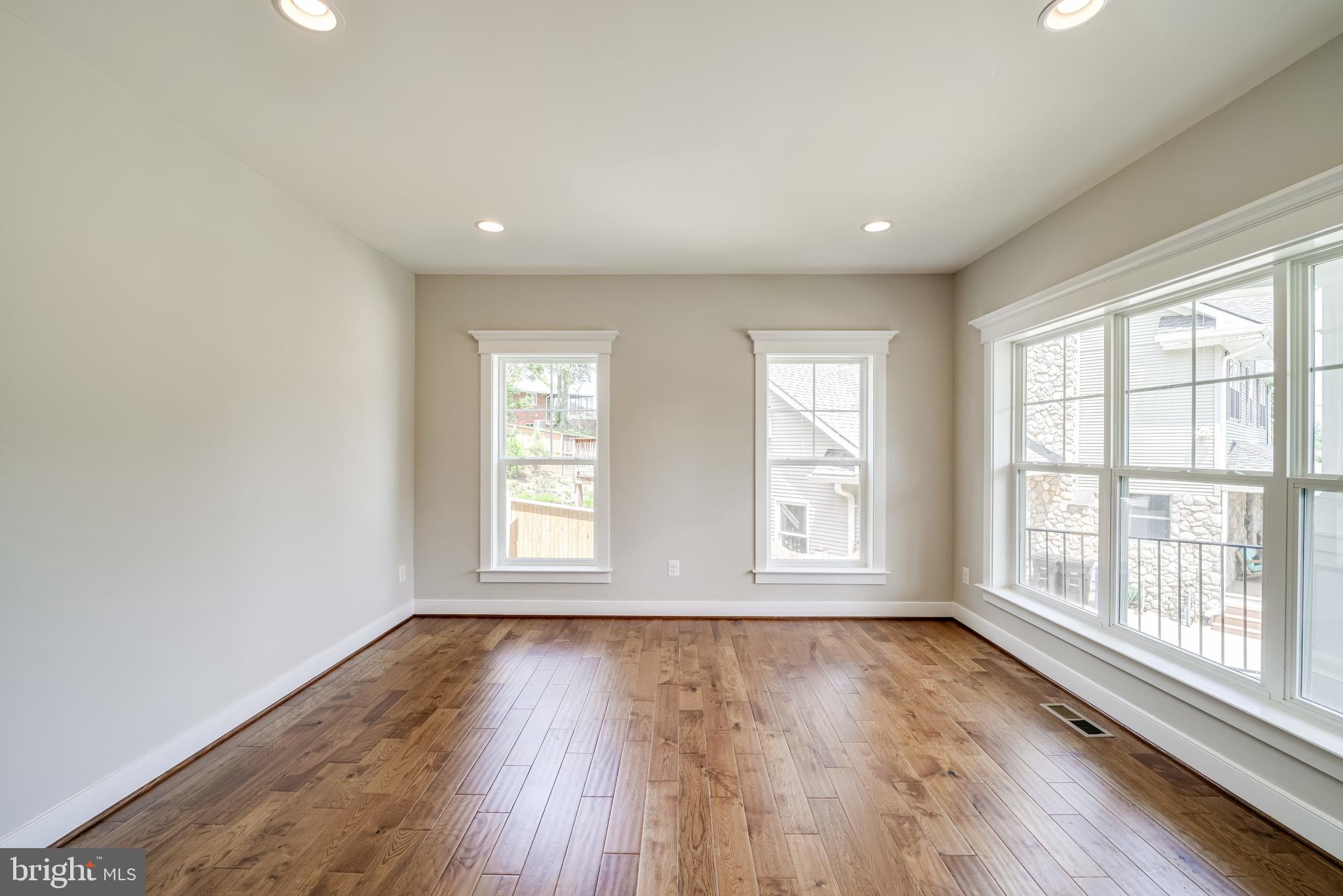 MINOR HILL - Residential