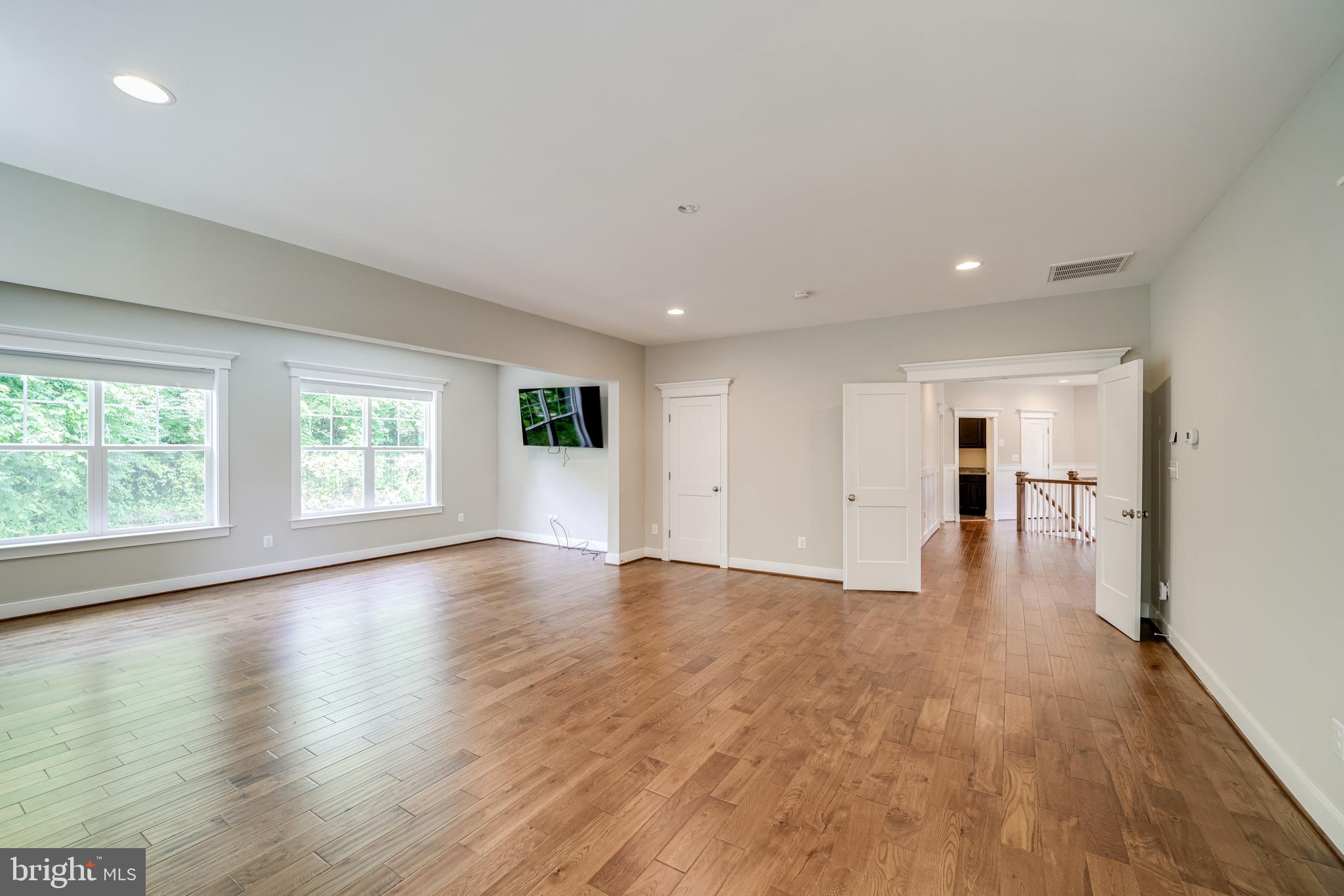 MINOR HILL - Residential