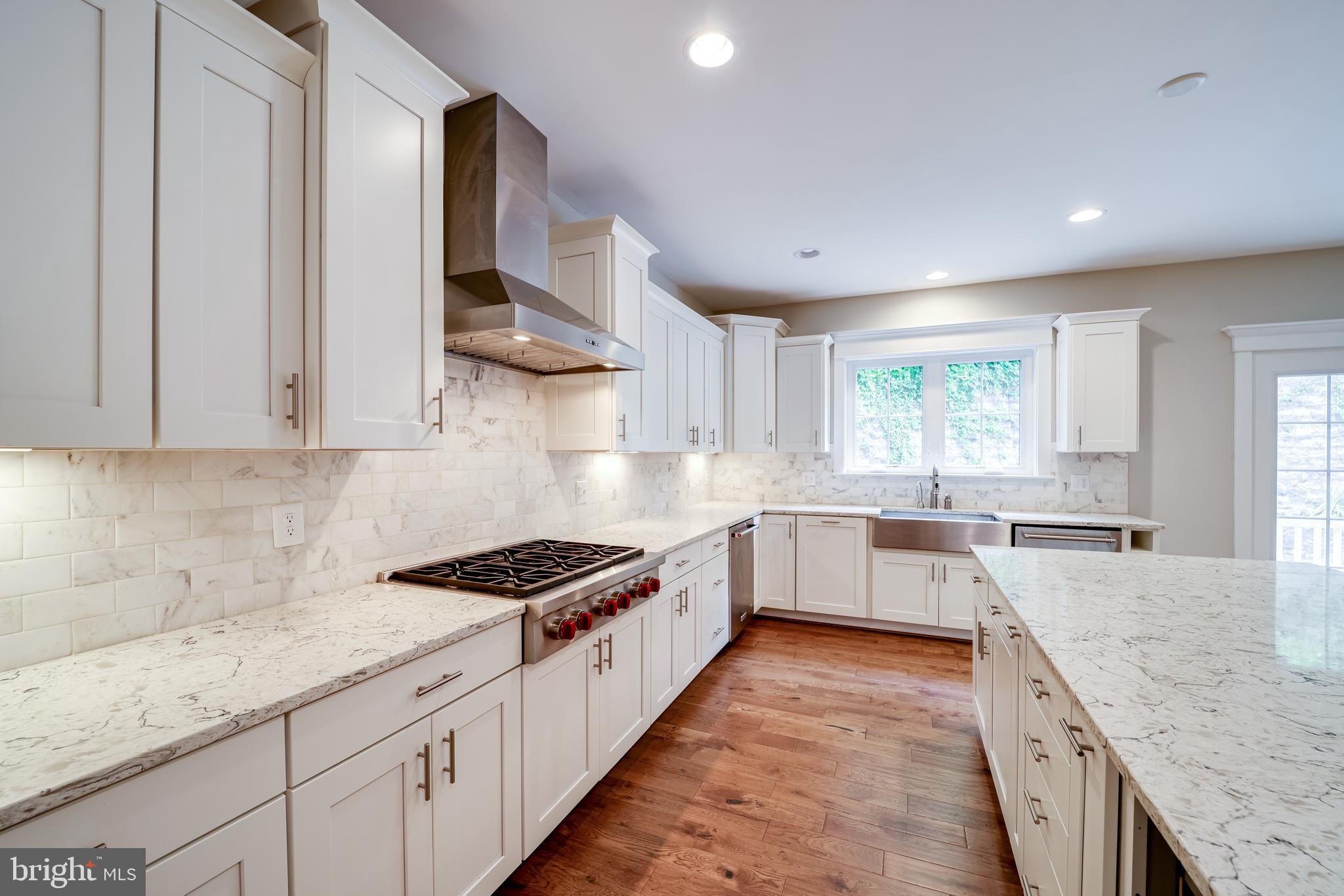 MINOR HILL - Residential