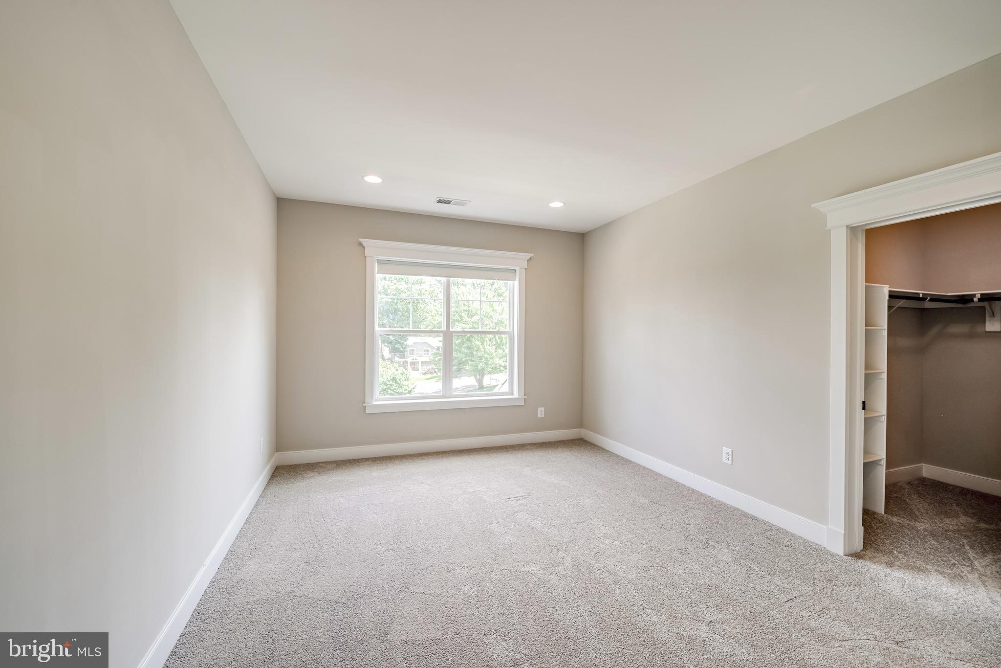 MINOR HILL - Residential