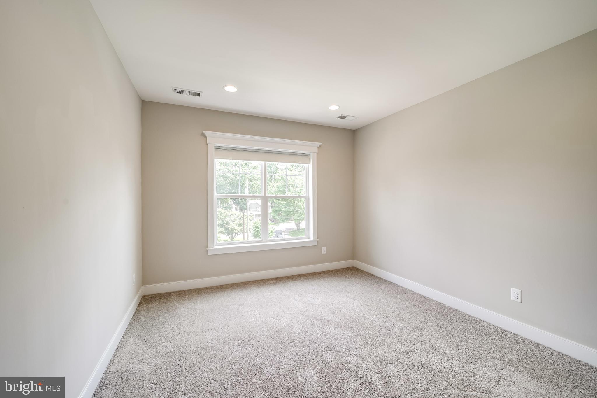 MINOR HILL - Residential