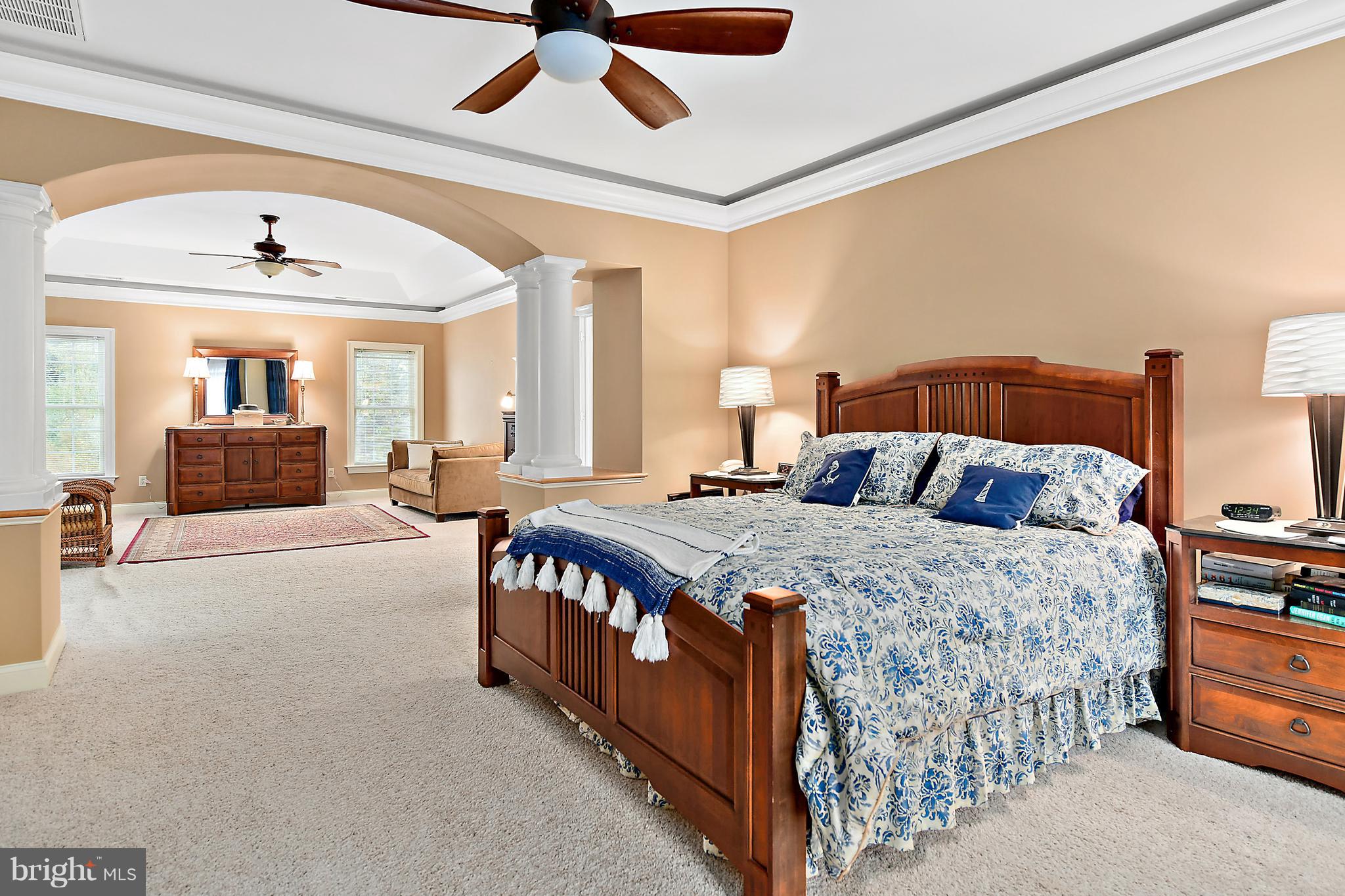 INDIAN CREEK - Residential