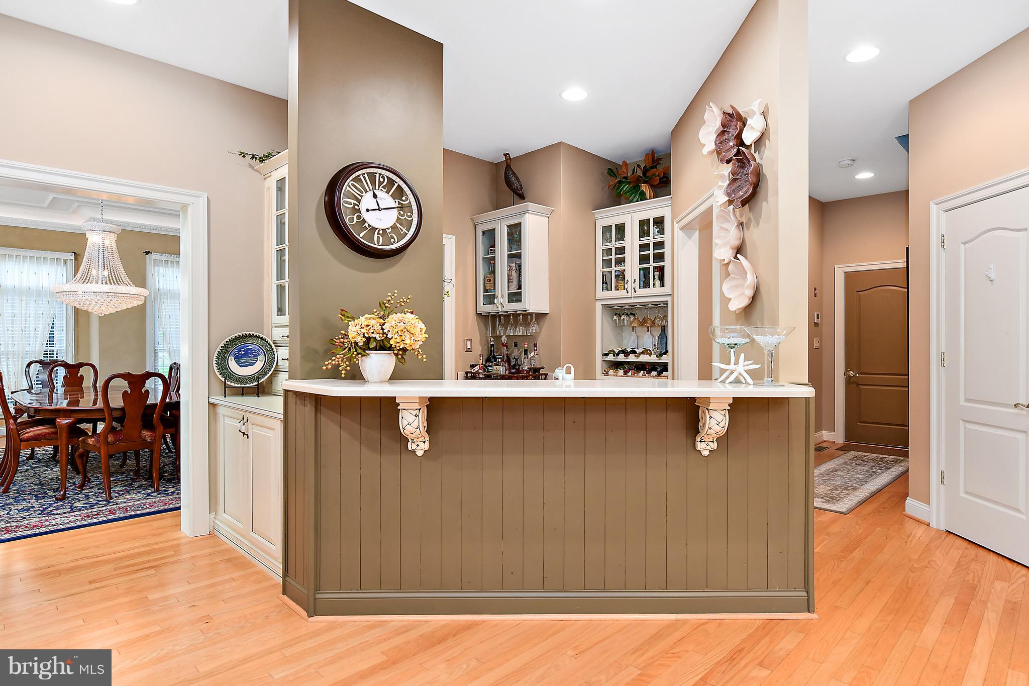 INDIAN CREEK - Residential