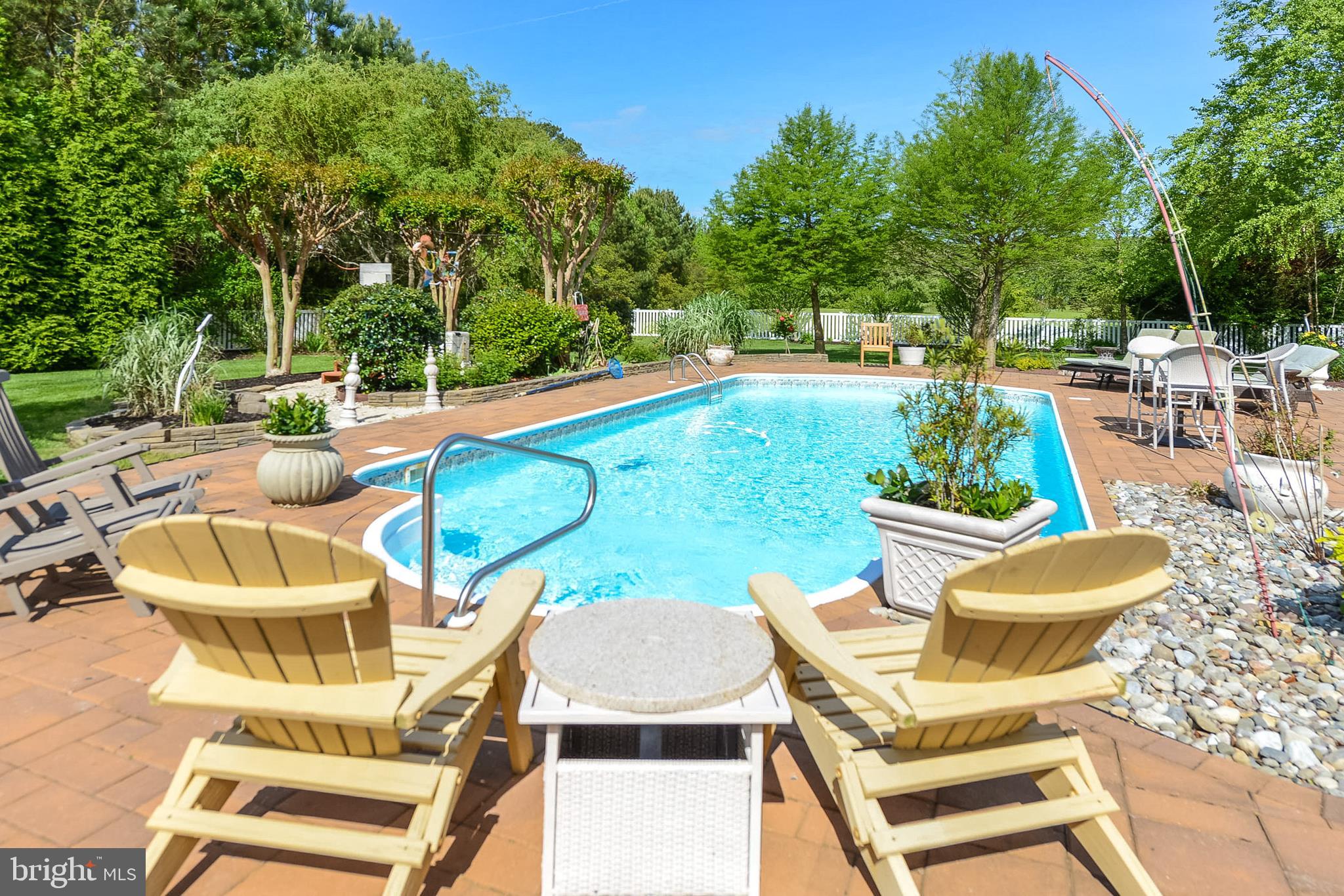 INDIAN CREEK - Residential