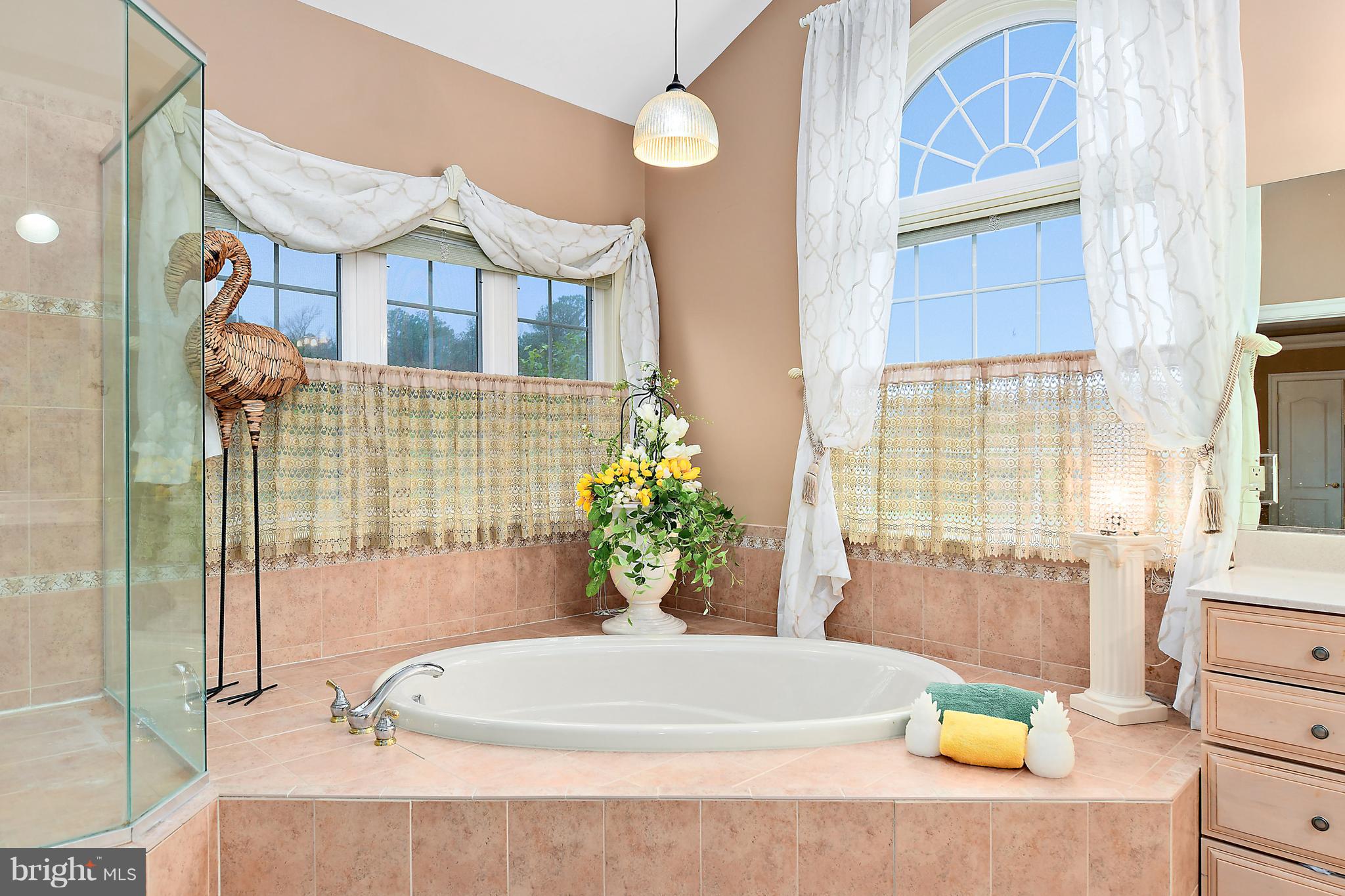 INDIAN CREEK - Residential