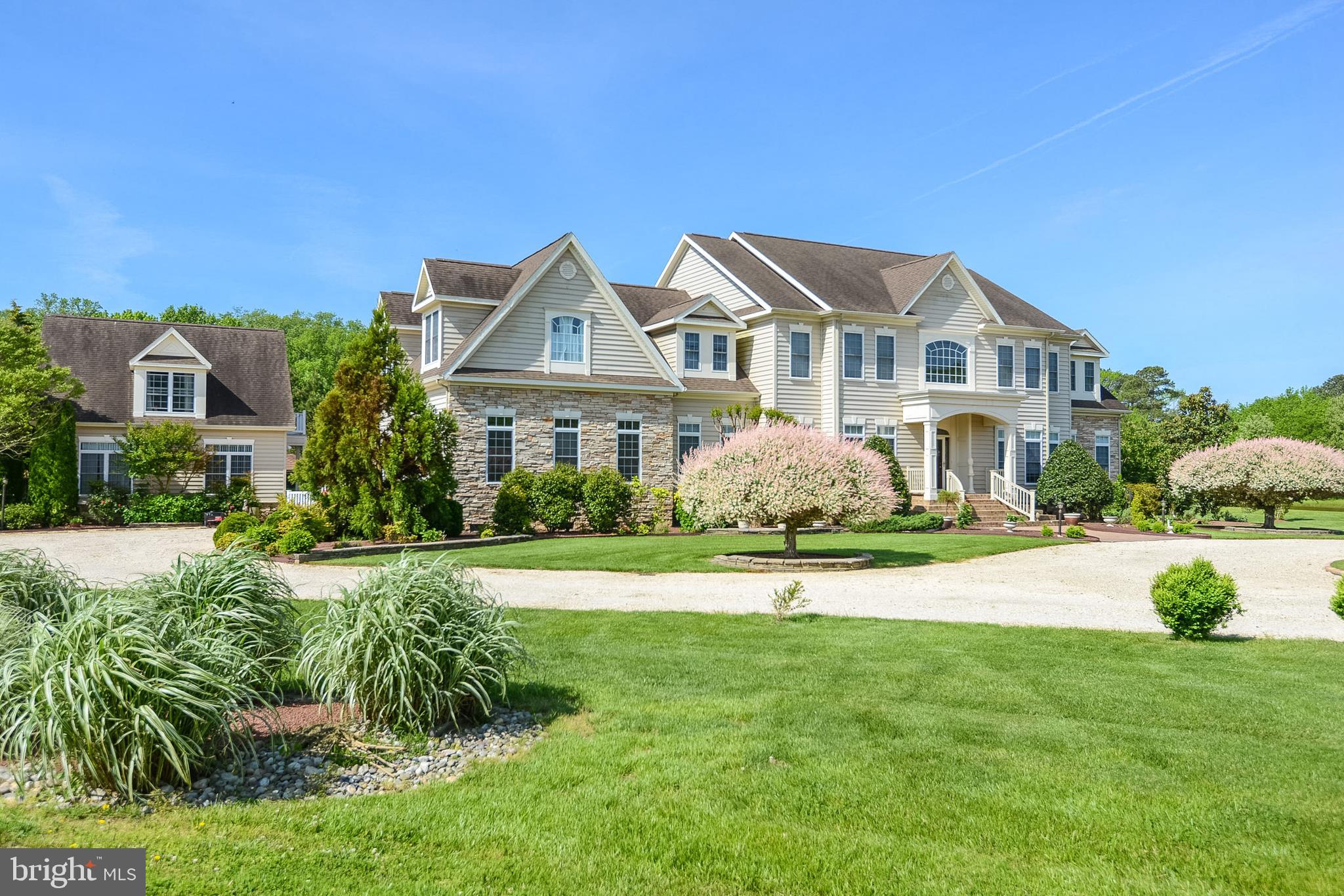 INDIAN CREEK - Residential