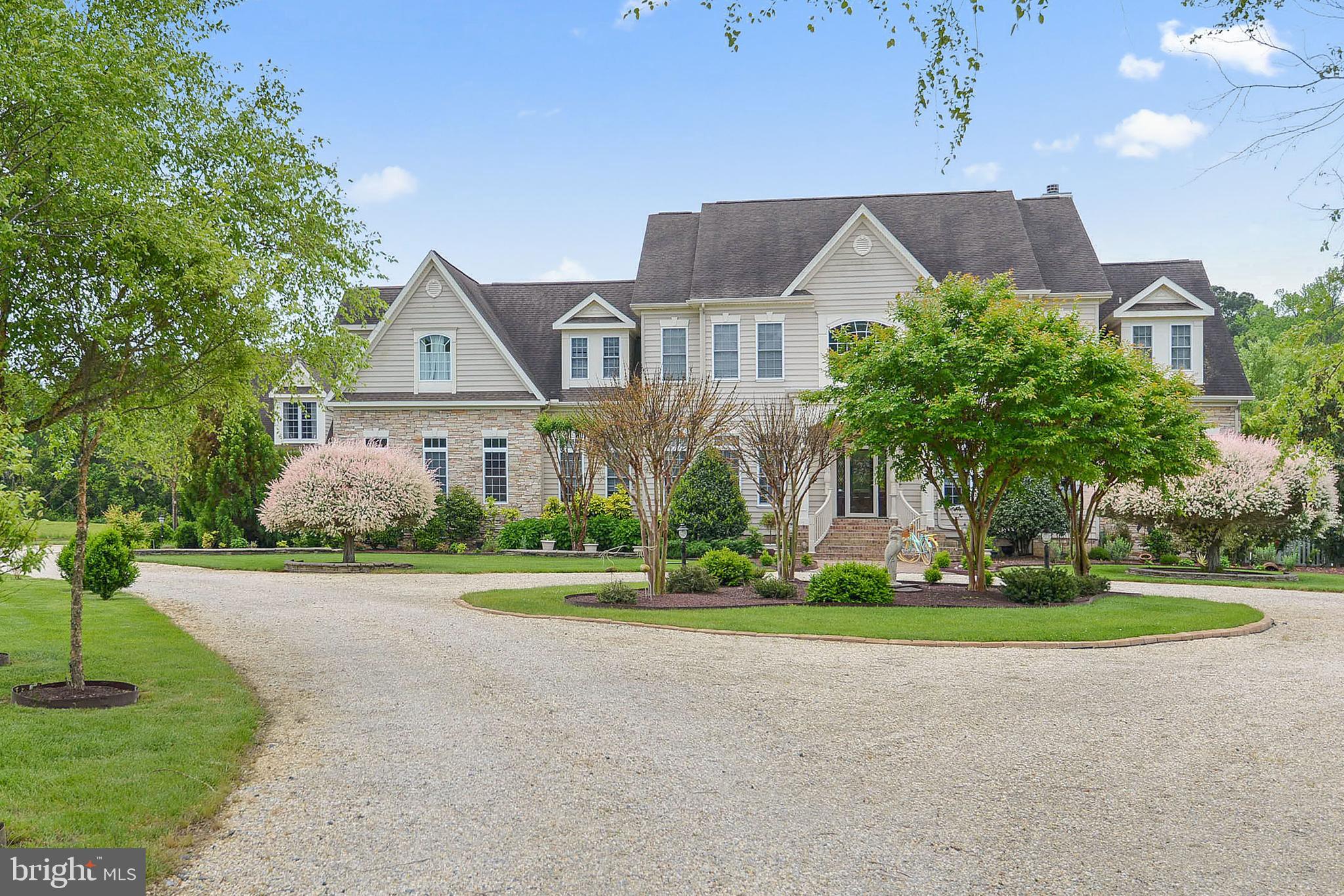 INDIAN CREEK - Residential