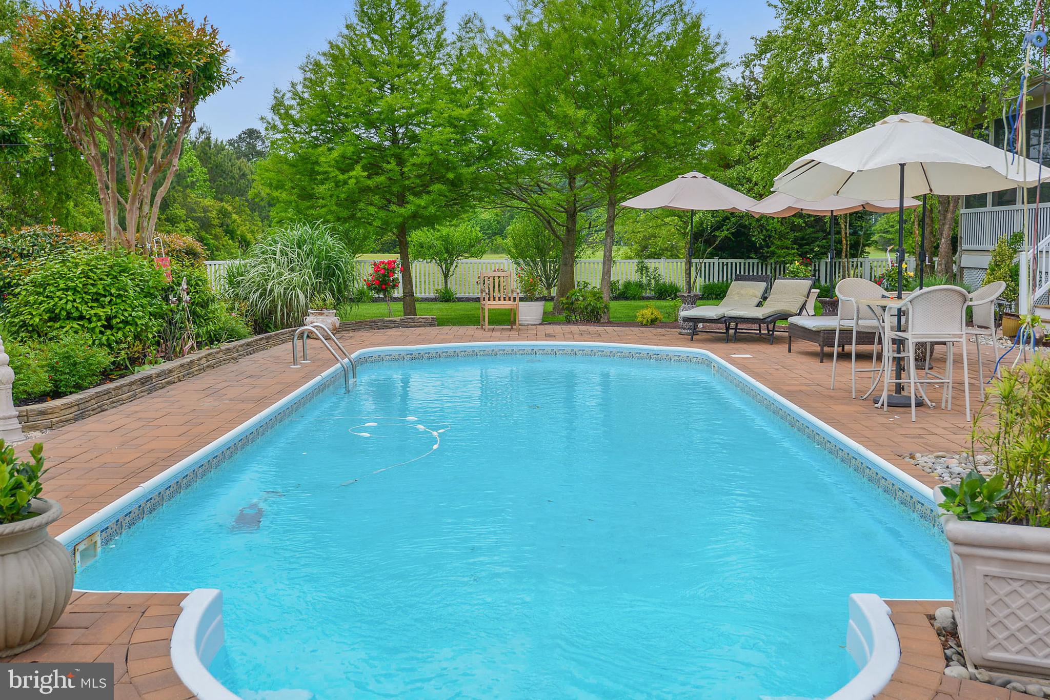 INDIAN CREEK - Residential