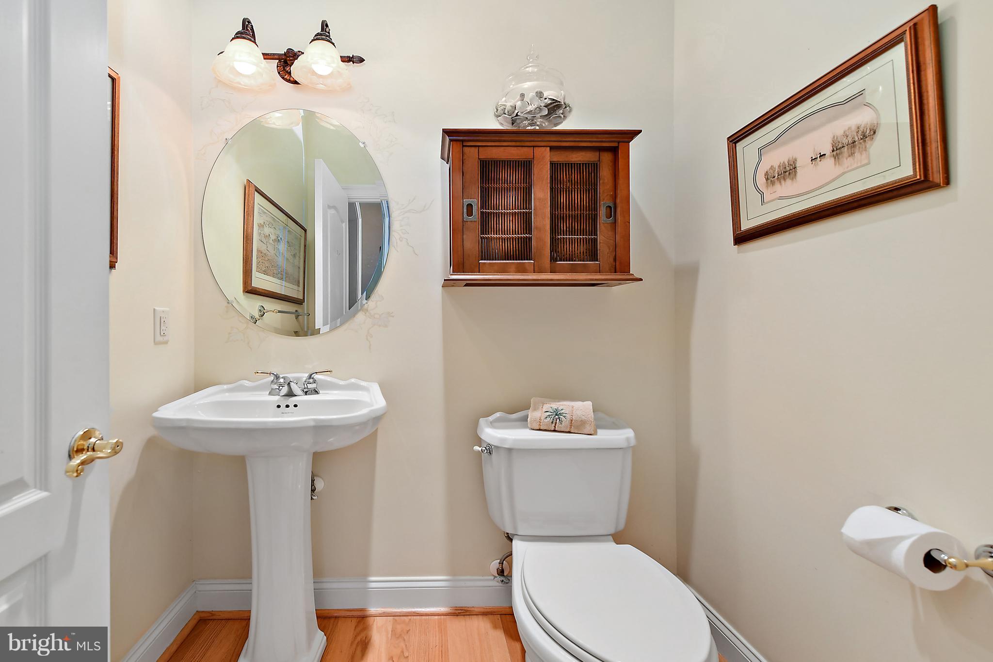 INDIAN CREEK - Residential