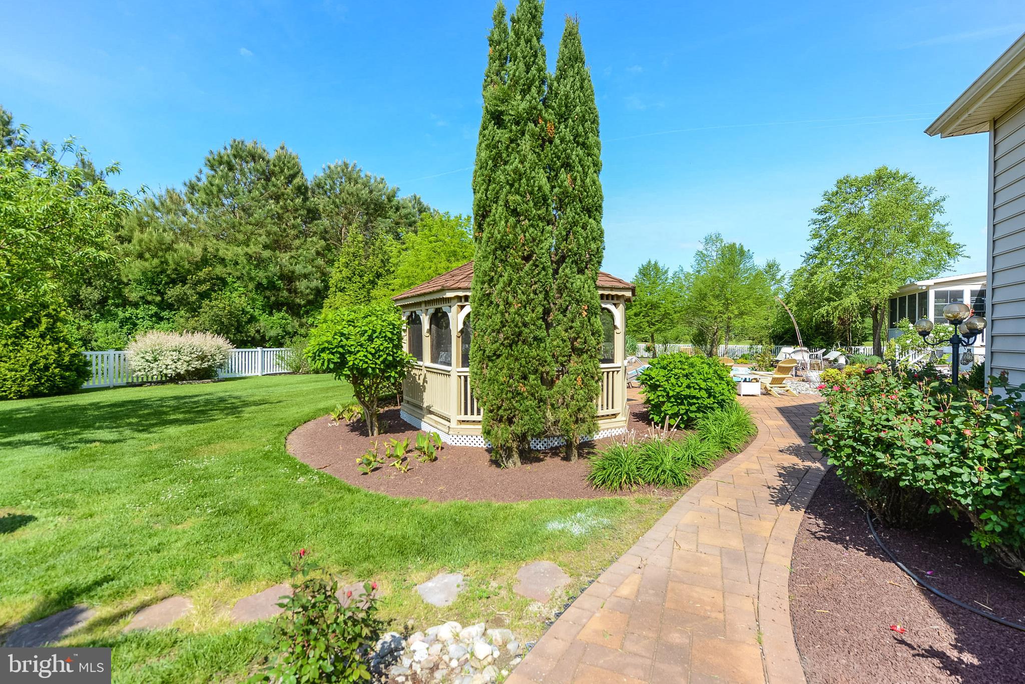 INDIAN CREEK - Residential