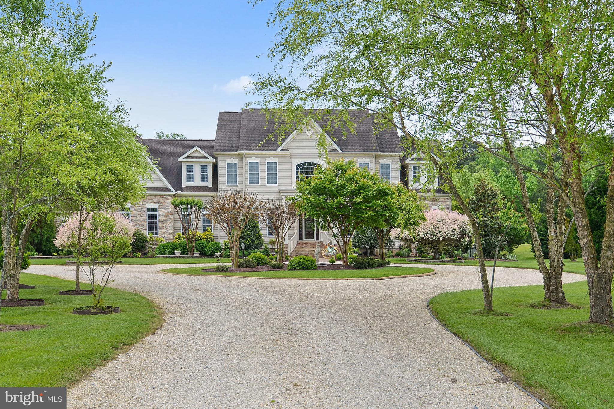 INDIAN CREEK - Residential