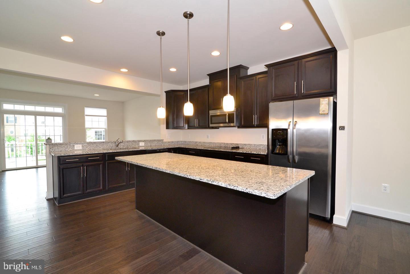 10684 VIEWMONT LANE