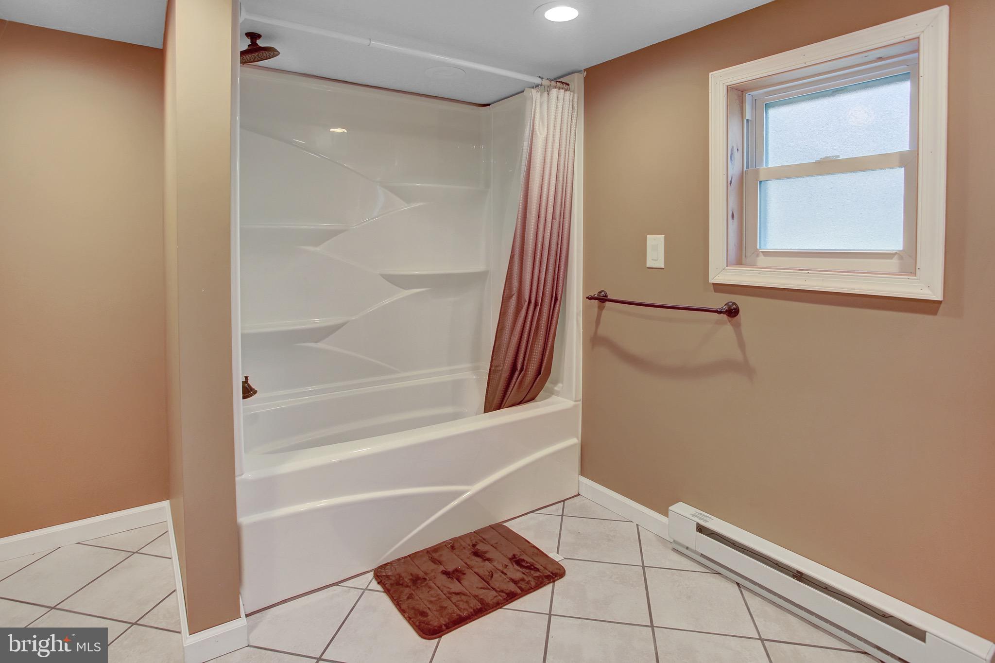 NEWPORT - Residential