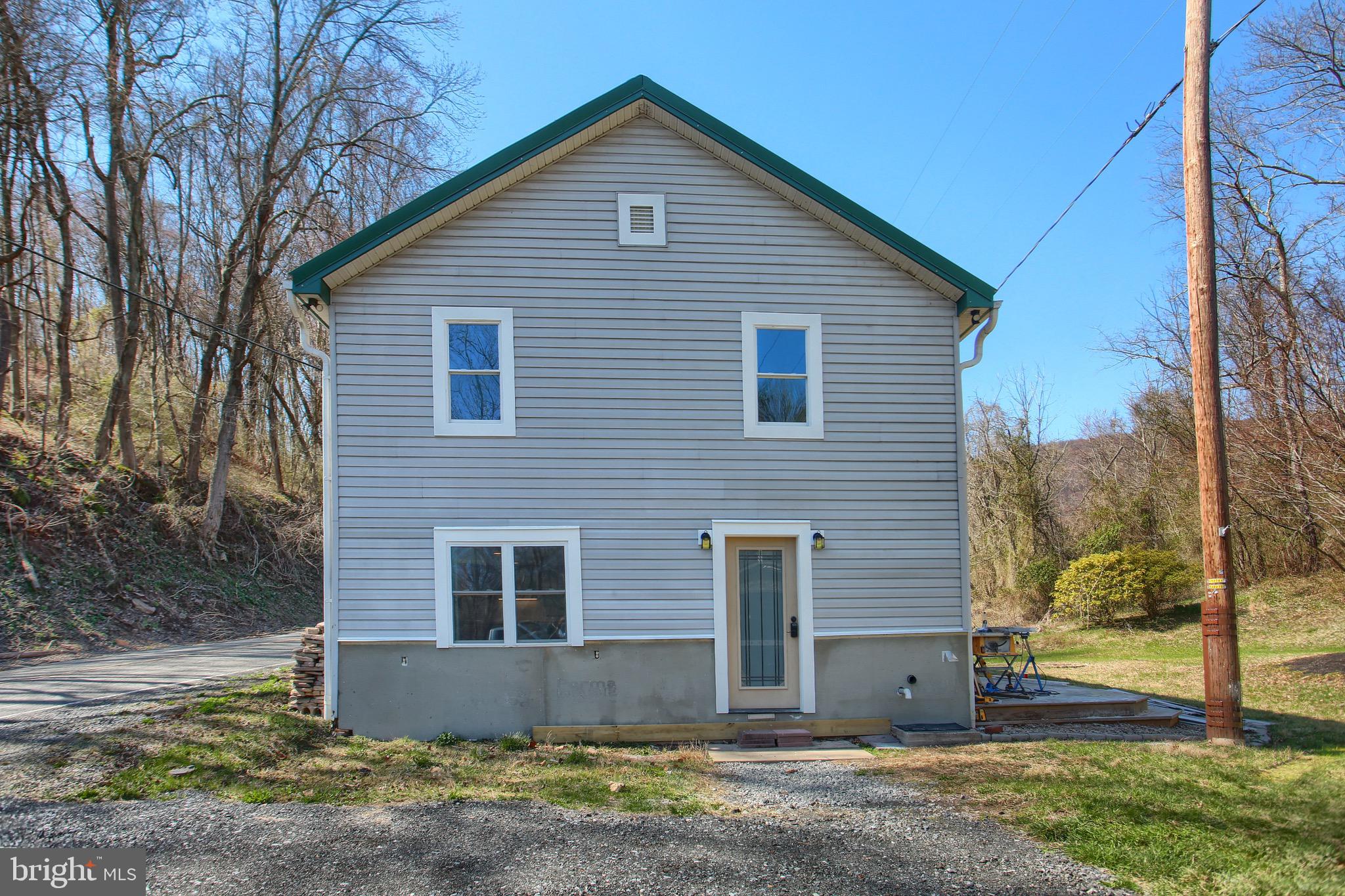 NEWPORT - Residential