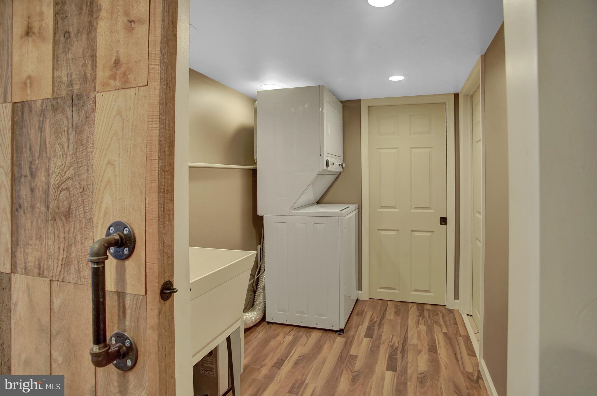 NEWPORT - Residential