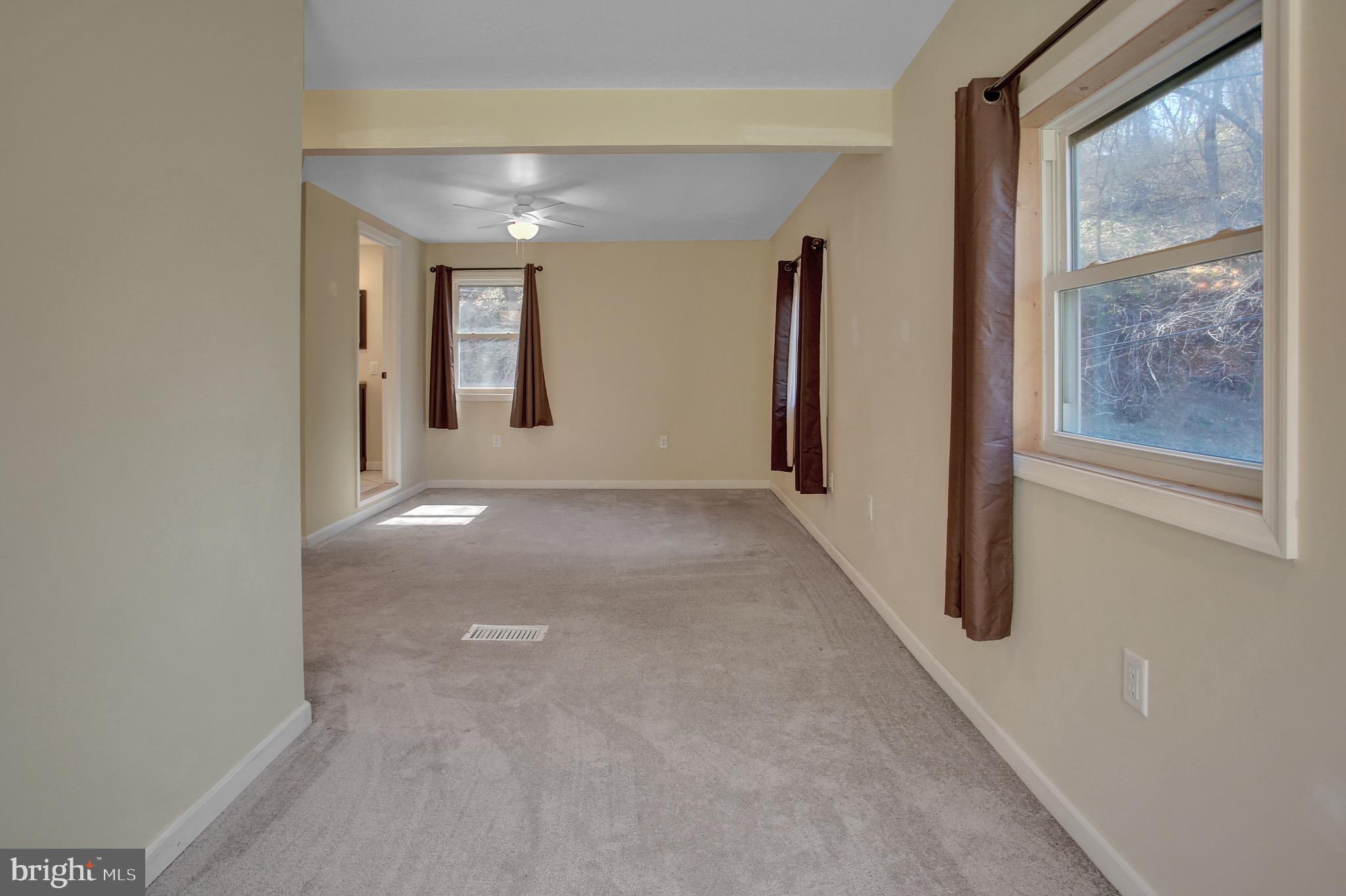 NEWPORT - Residential