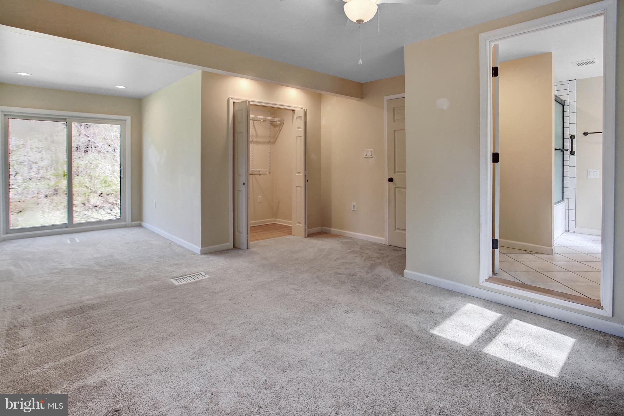 NEWPORT - Residential