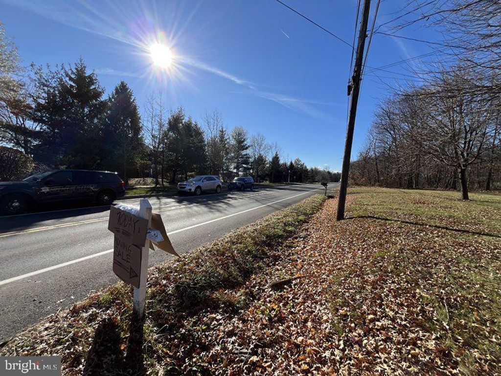 Photo of 1820 Hilltown Pike, HILLTOWN, PA 18927 (MLS # PABU2111382)