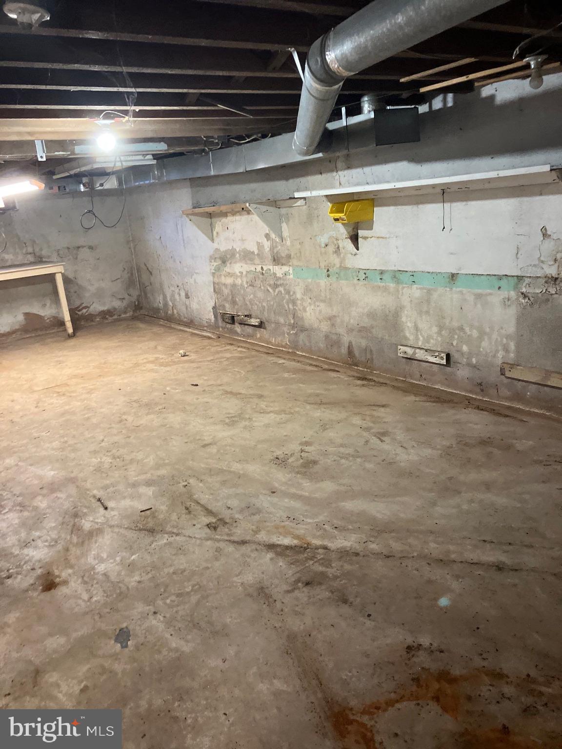 HILLTOWN - Residential