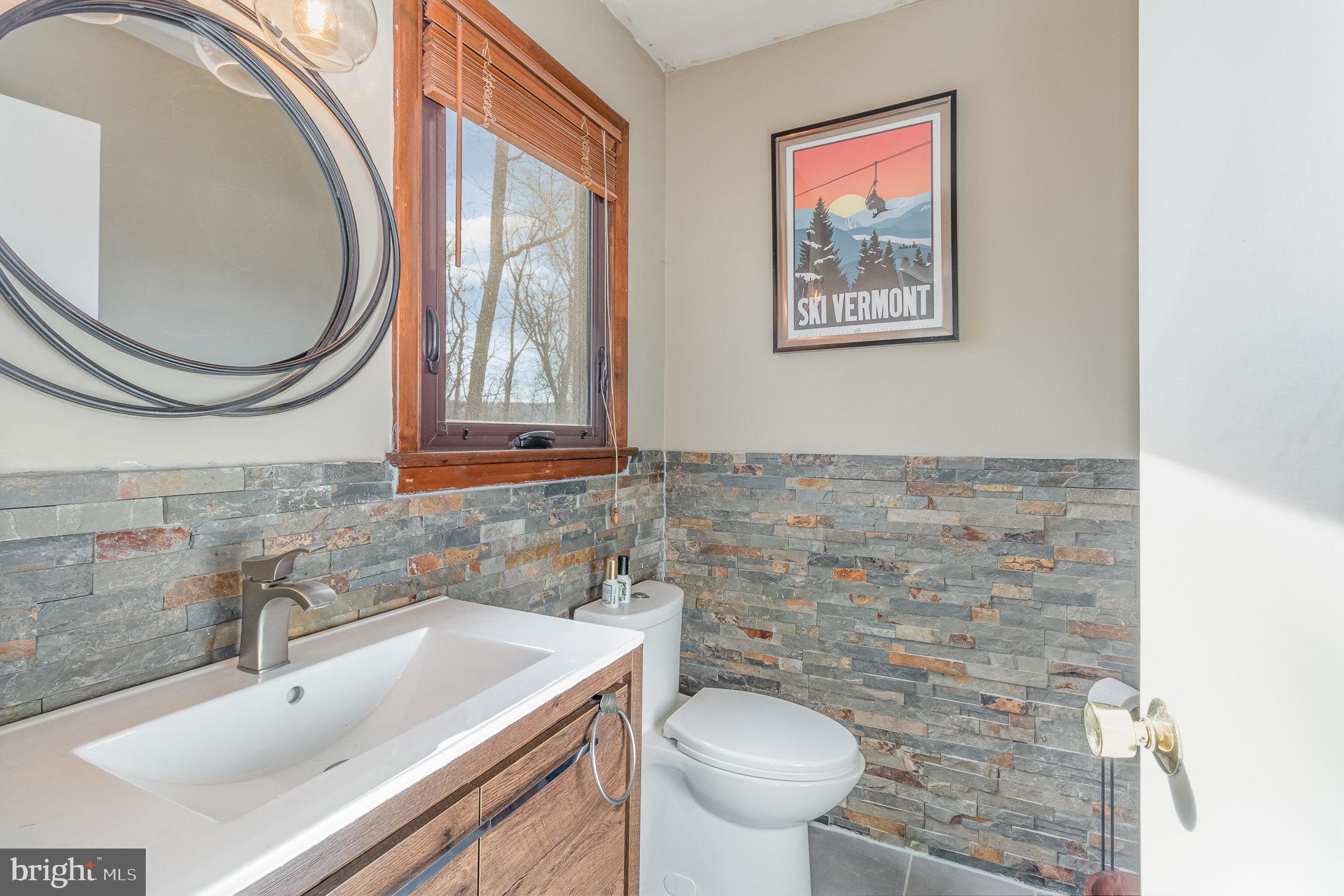 HOLLY HILLS - Residential