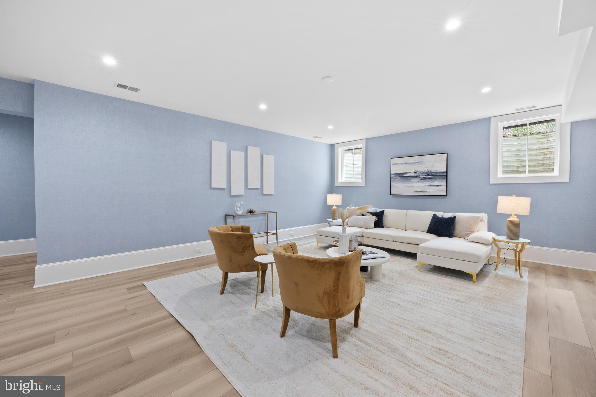 BEVERLY HILLS - Residential