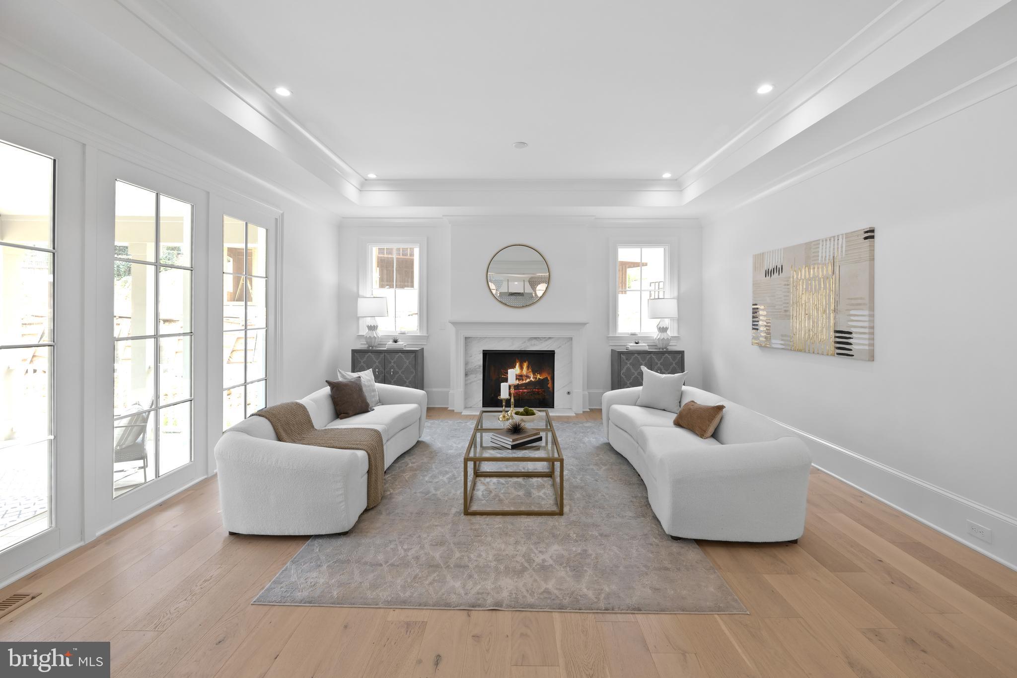 BEVERLY HILLS - Residential