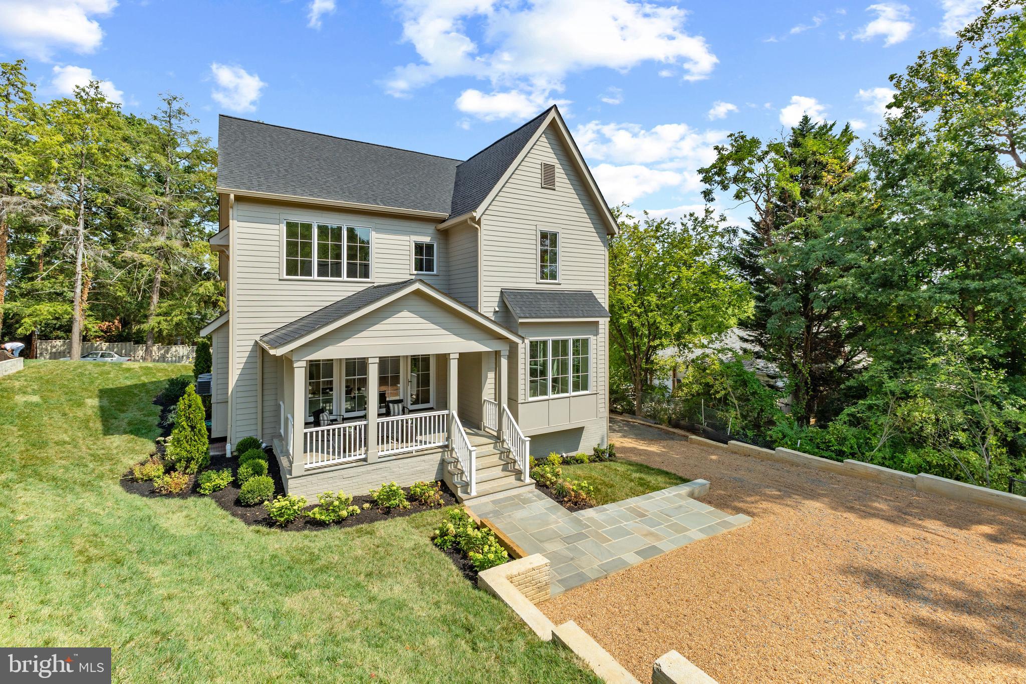 BEVERLY HILLS - Residential