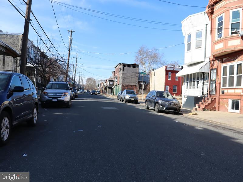 2516 W SOMERSET STREET