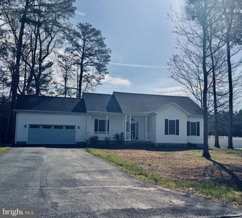 Photo of 5490 Foxshire Drive, BRIDGEVILLE, DE 19933 (MLS # DESU2109482)