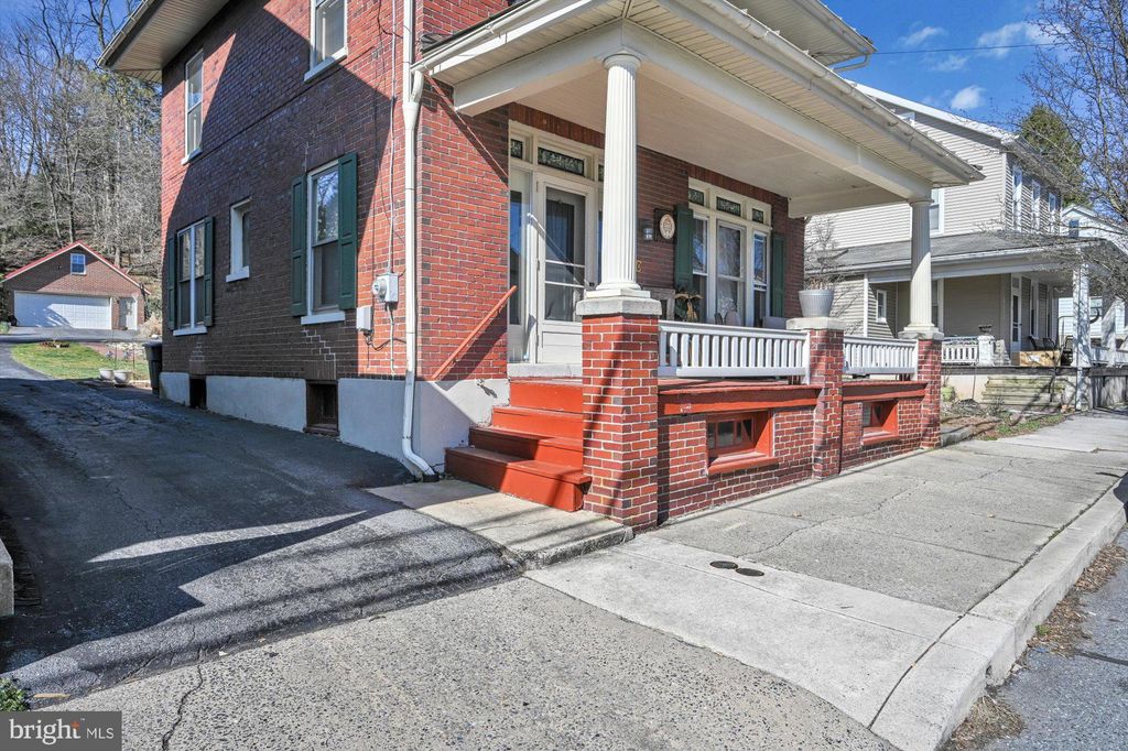 Photo of 30 W MAIN ST, ADAMSTOWN, PA 19501 (MLS # PALA2031706)