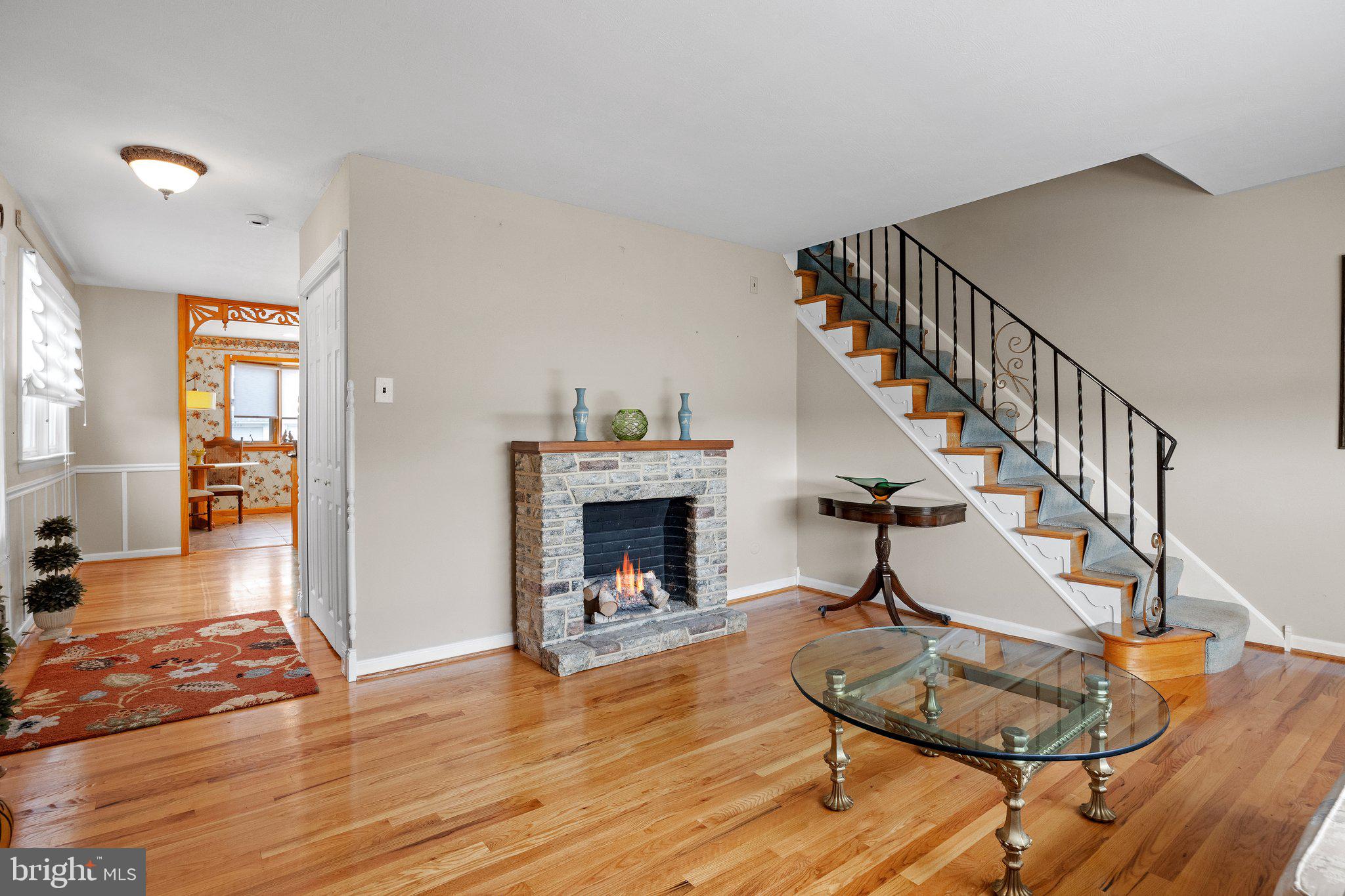 ROXBOROUGH - Residential