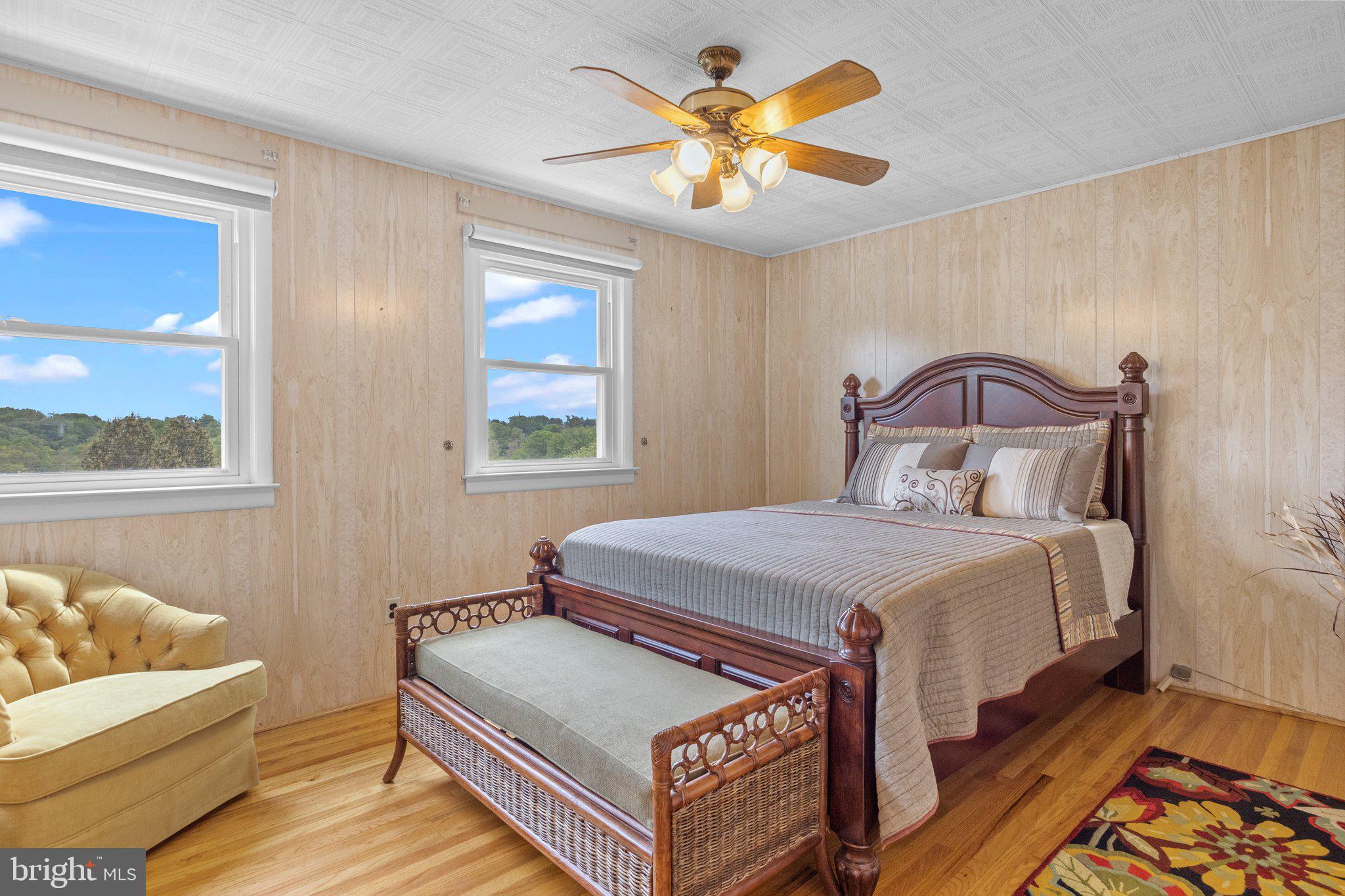 ROXBOROUGH - Residential