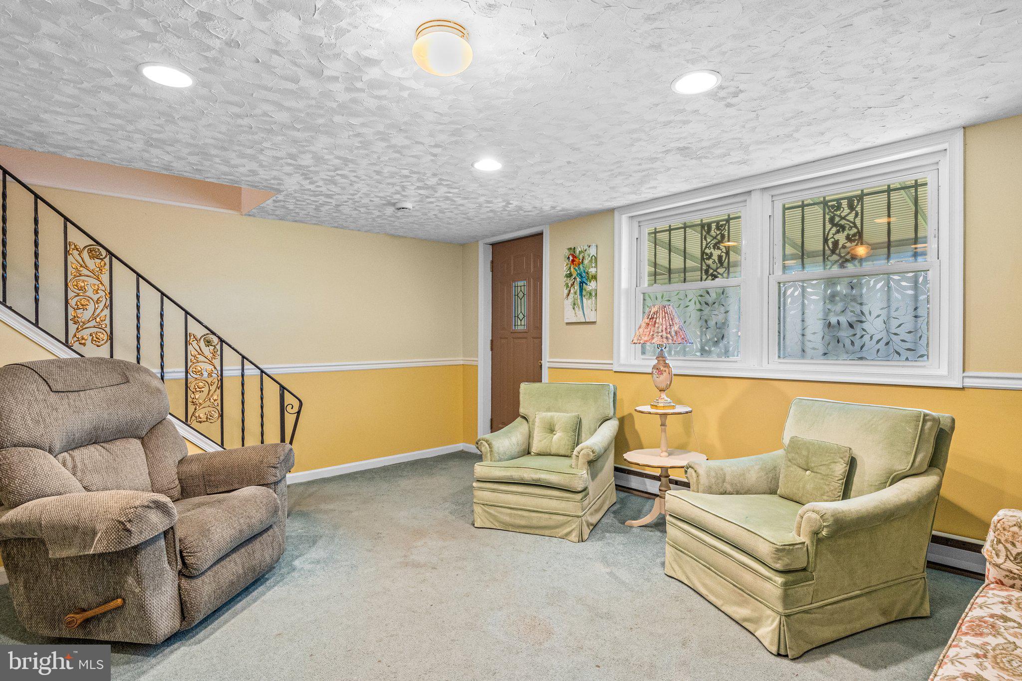 ROXBOROUGH - Residential