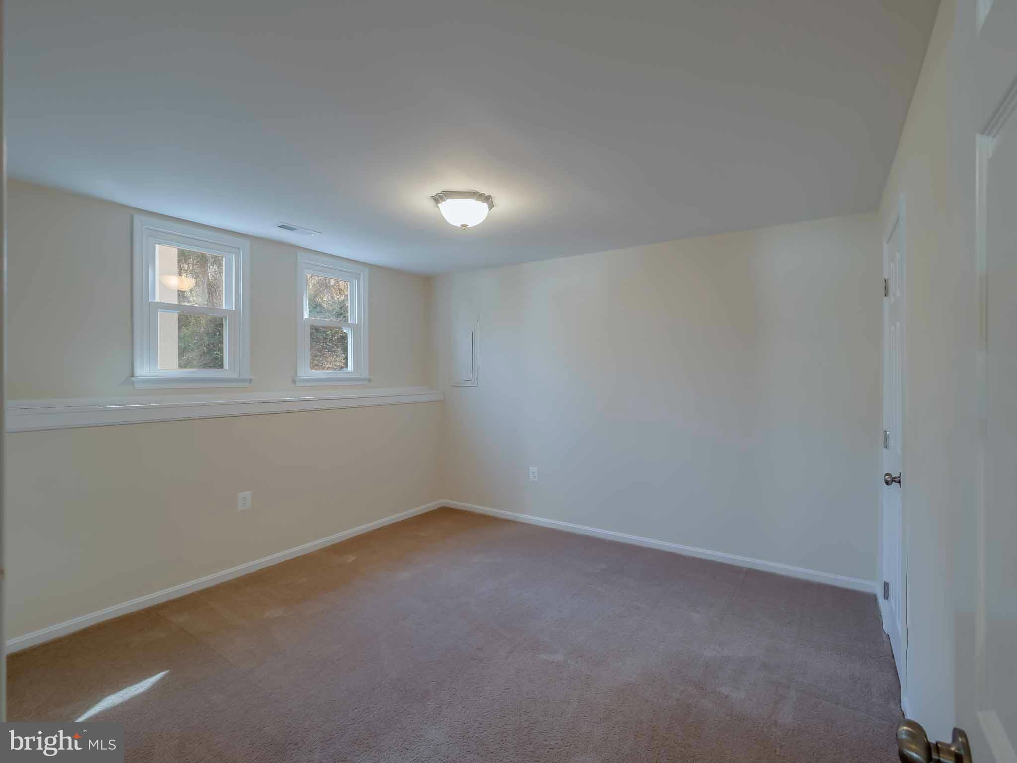 CHESAPEAKE HEIGHTS - Residential