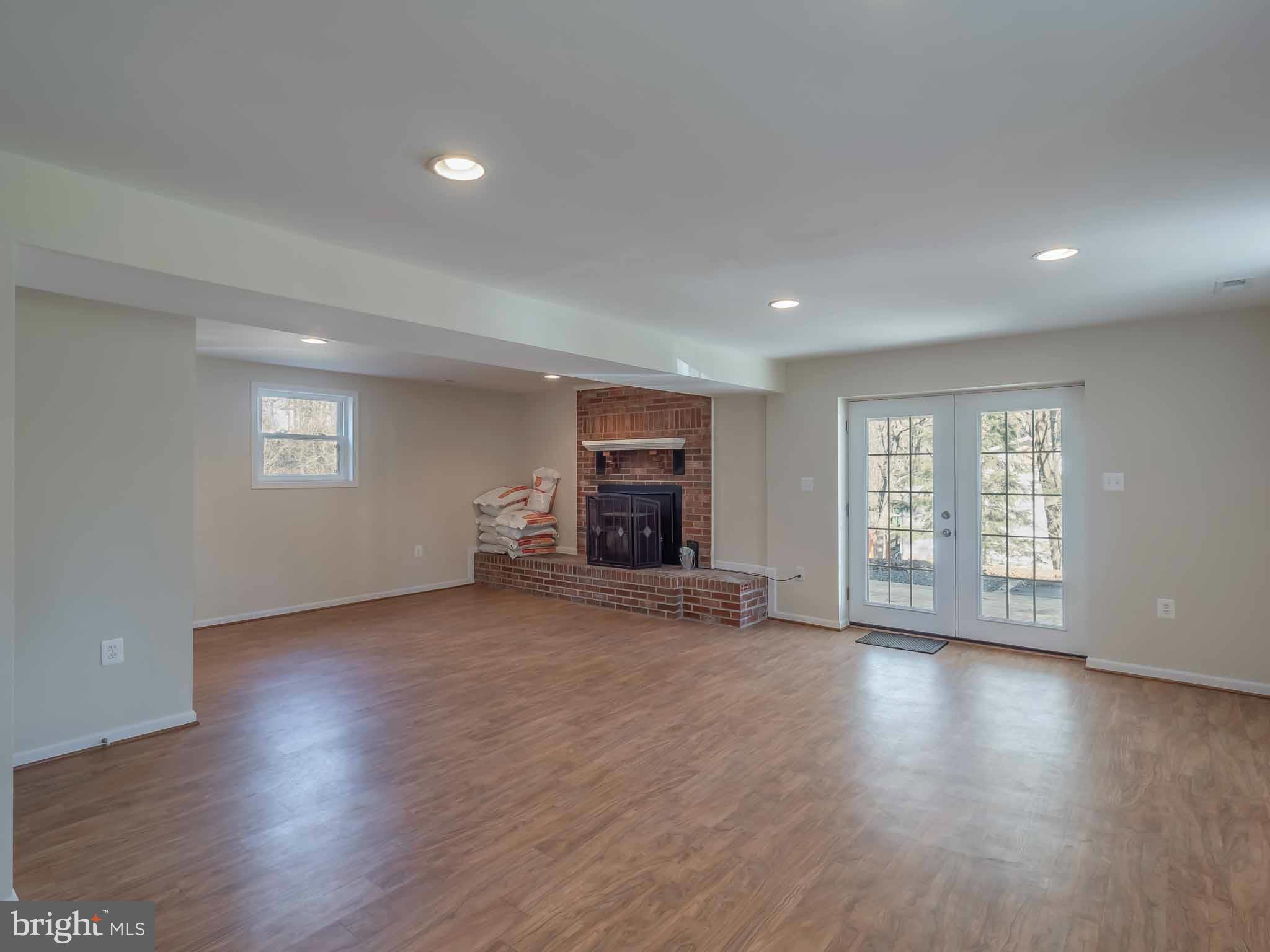 CHESAPEAKE HEIGHTS - Residential