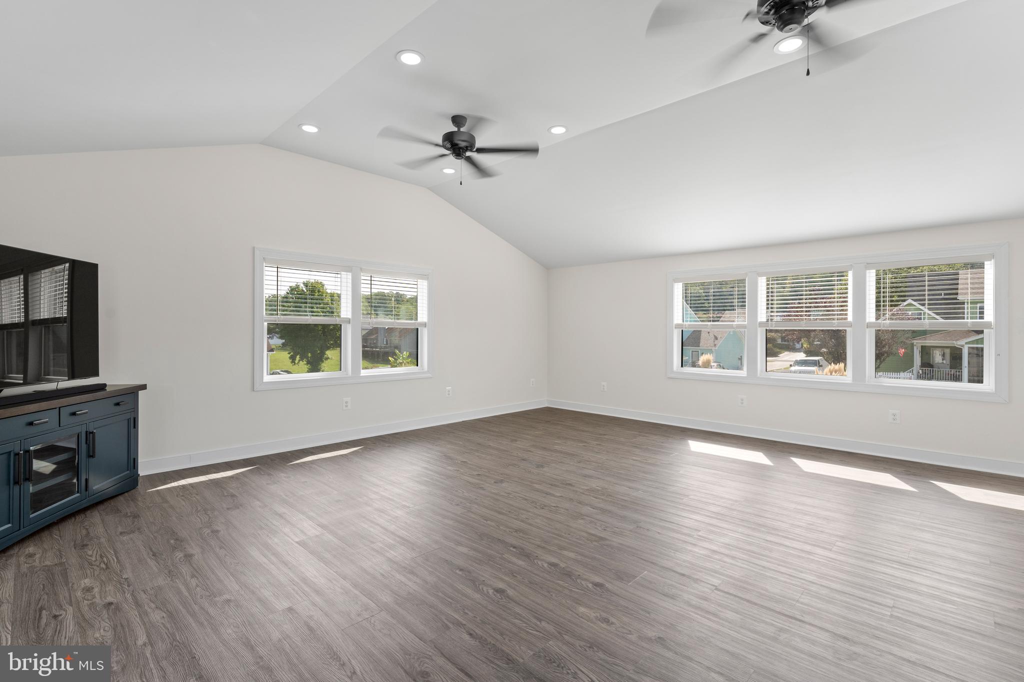 POTOMAC LANDING - Residential