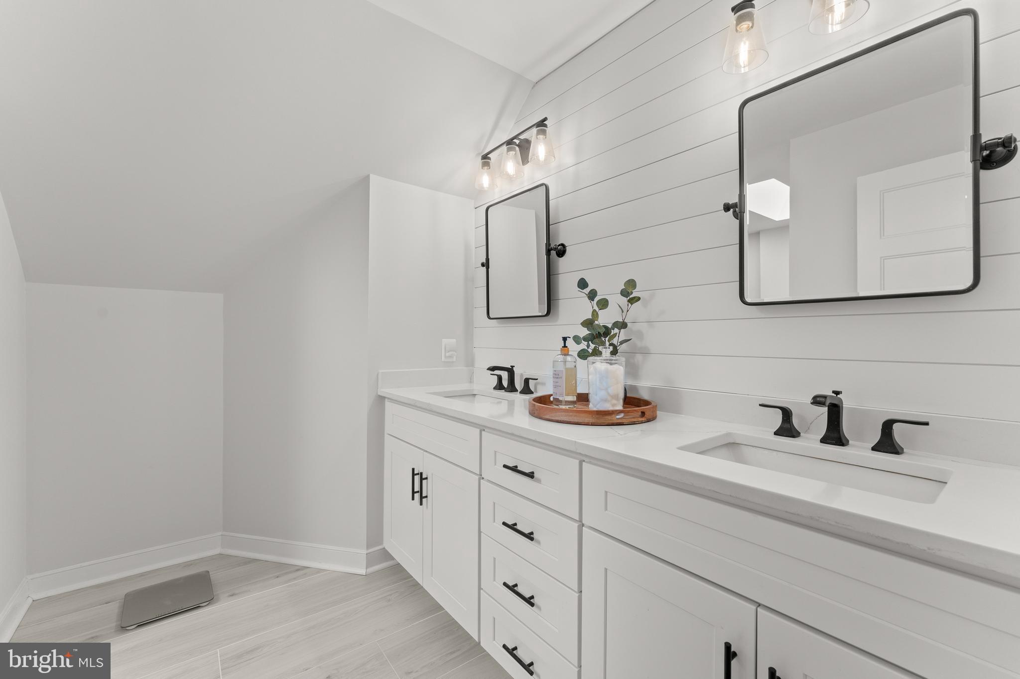 POTOMAC LANDING - Residential