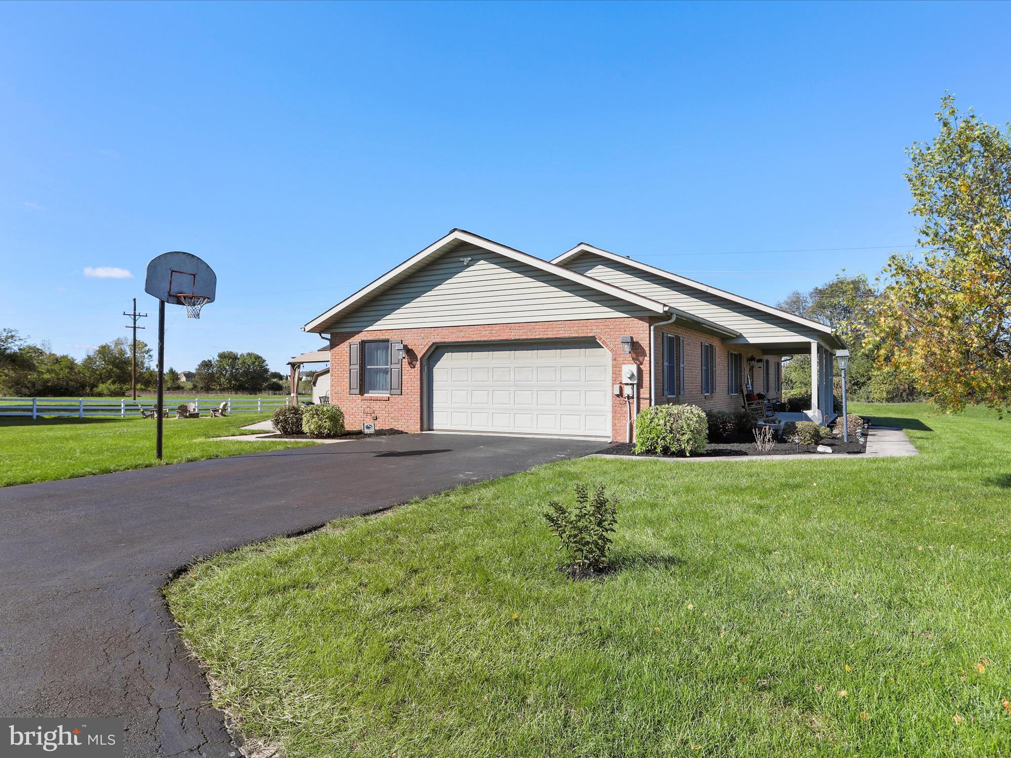 SHADOW CREEK MEADOWS - Residential