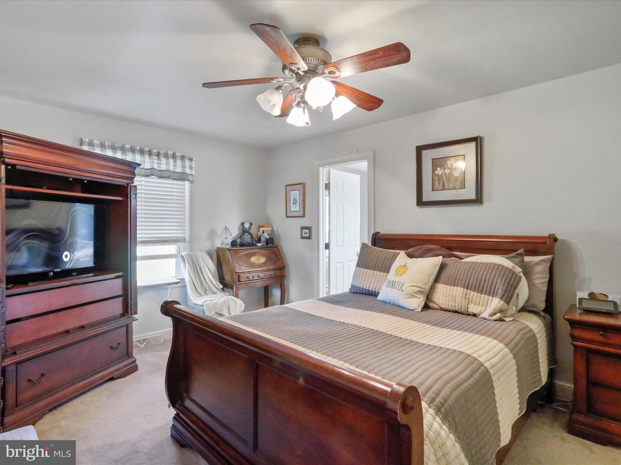 SHADOW CREEK MEADOWS - Residential