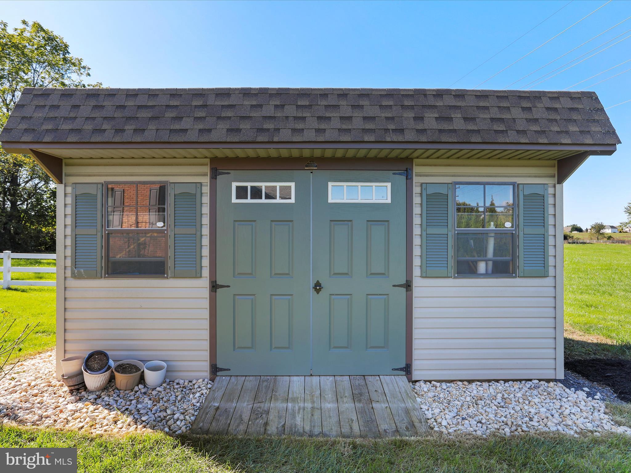 SHADOW CREEK MEADOWS - Residential