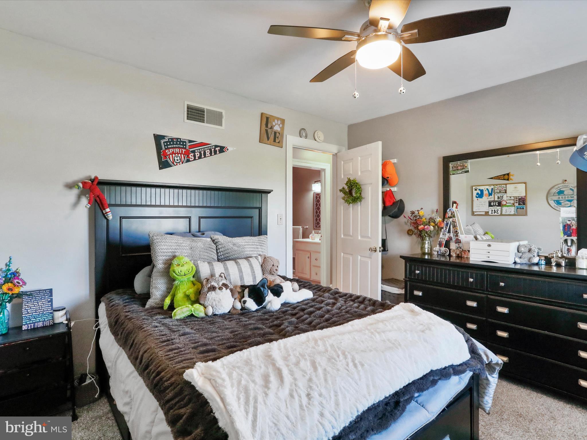 SHADOW CREEK MEADOWS - Residential