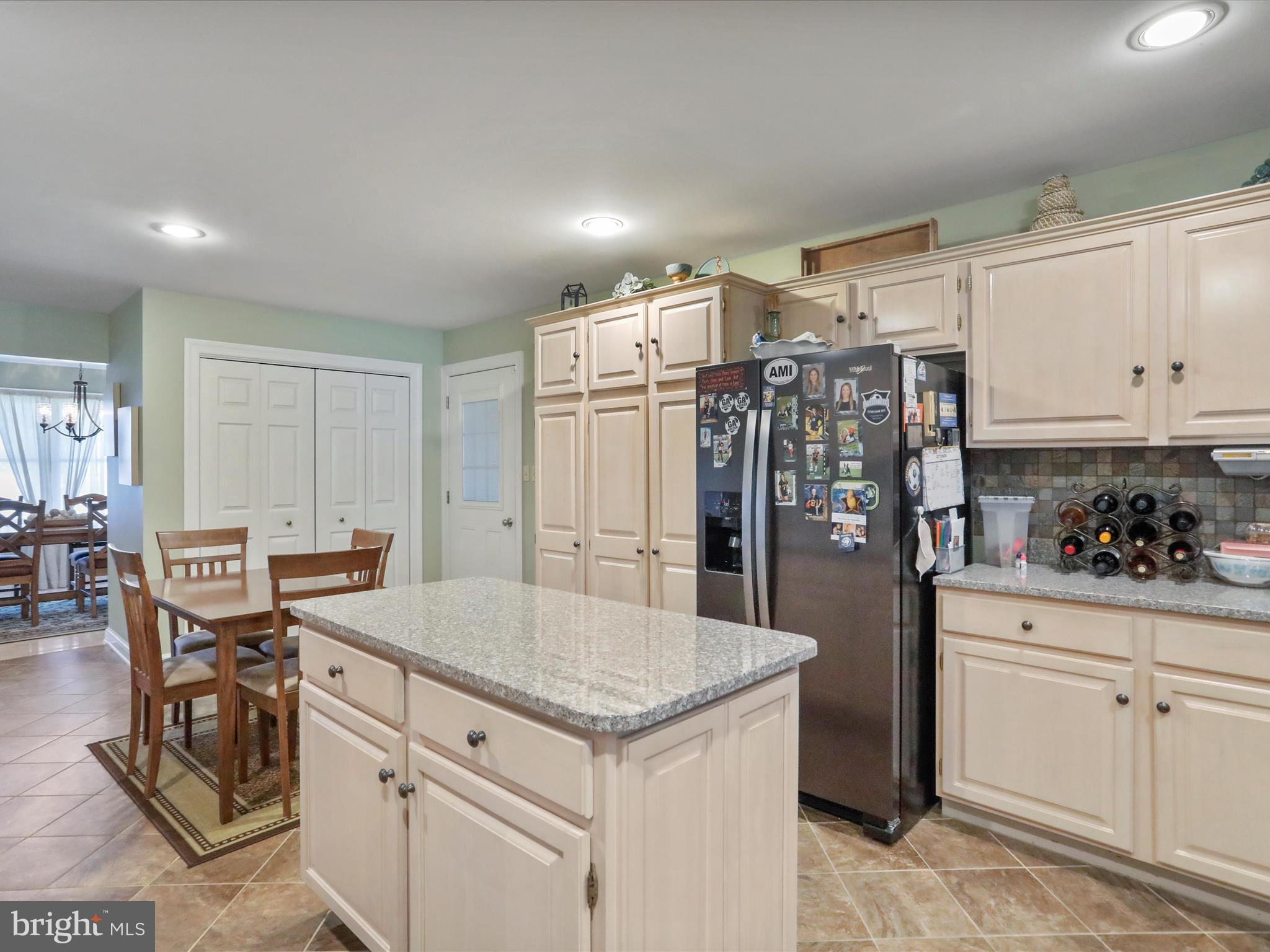 SHADOW CREEK MEADOWS - Residential