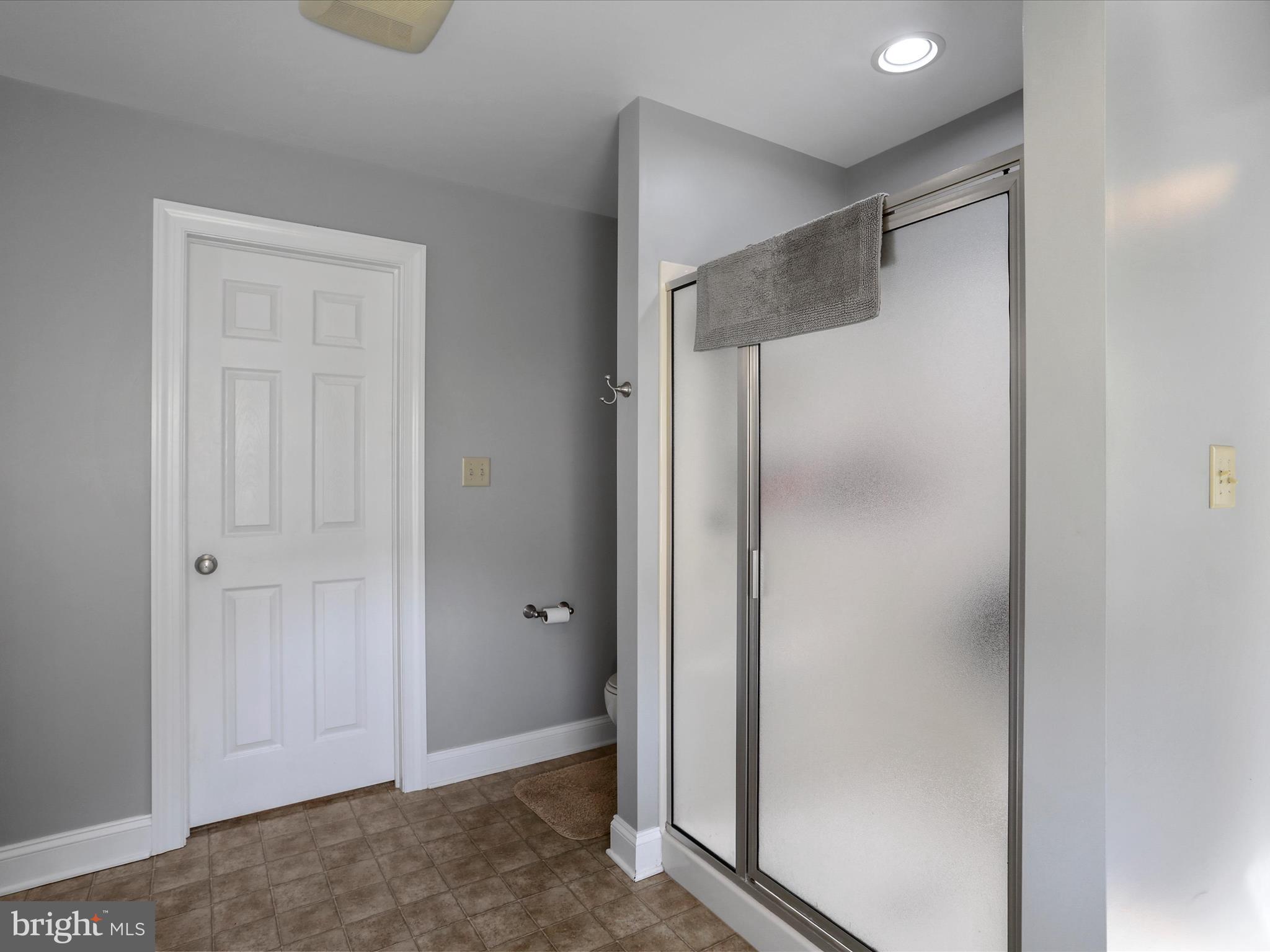 SHADOW CREEK MEADOWS - Residential