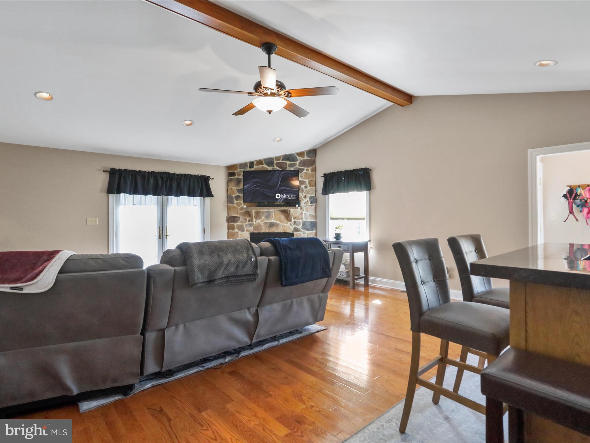 SHADOW CREEK MEADOWS - Residential