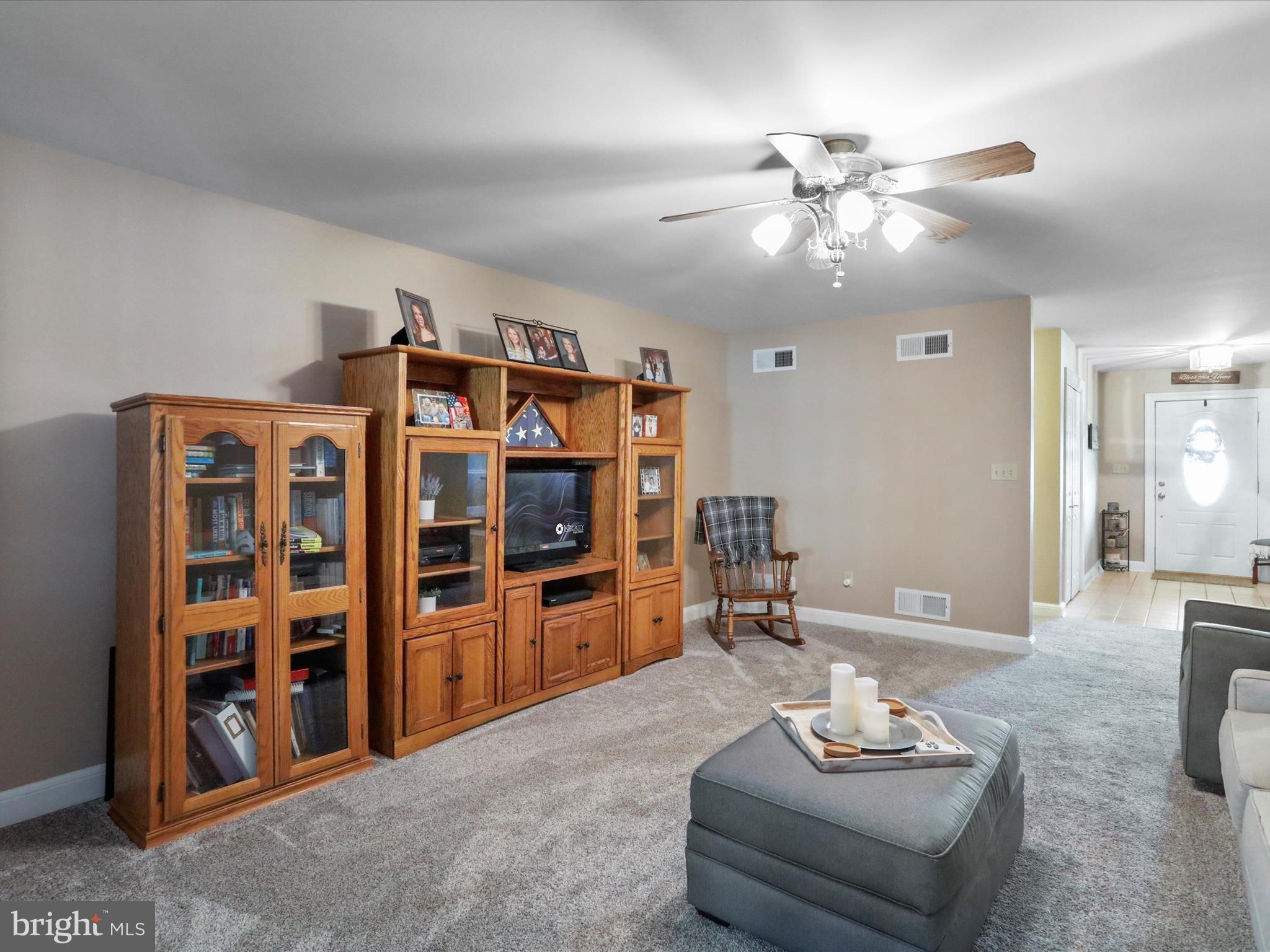 SHADOW CREEK MEADOWS - Residential