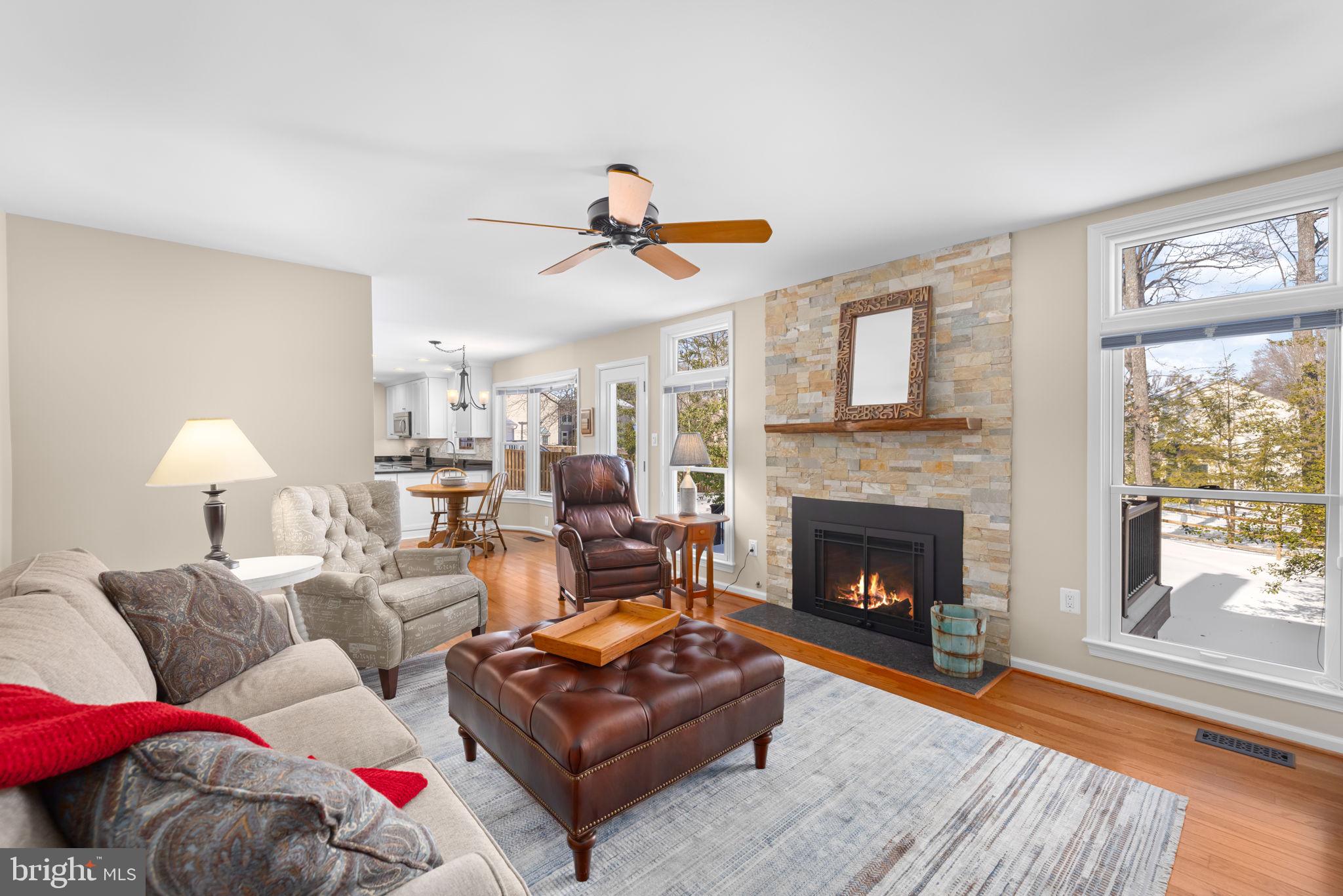 SOUTH RUN OAKS - Residential