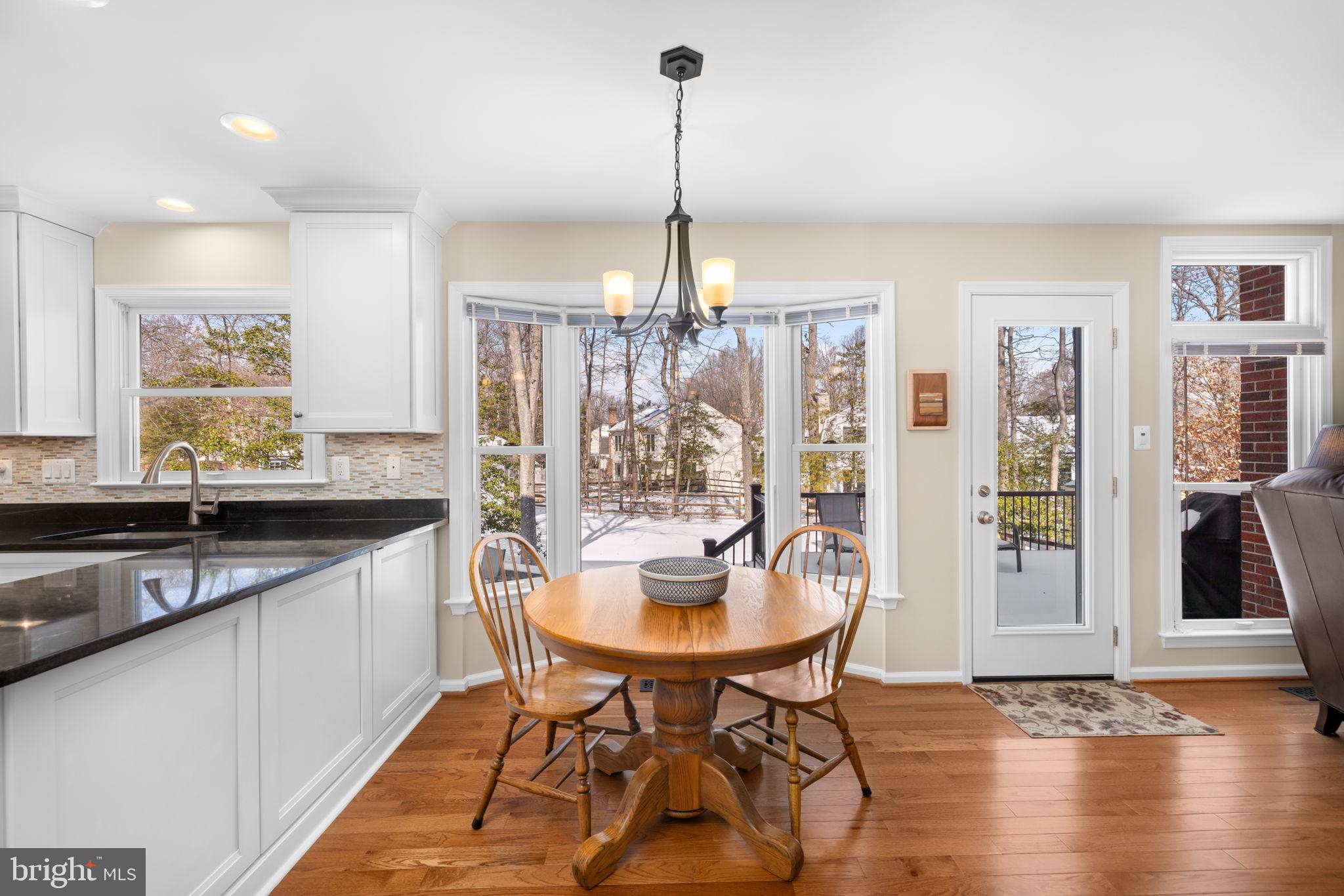 SOUTH RUN OAKS - Residential