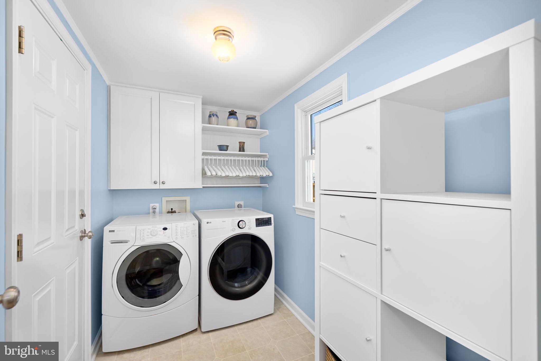 SOUTH RUN OAKS - Residential